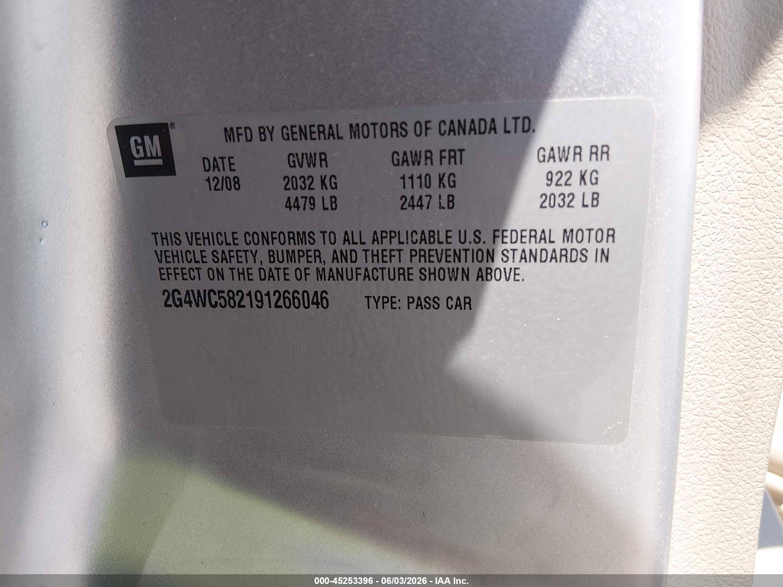 2009 Buick Lacrosse Cx Silver vin: 2G4WC582191266046