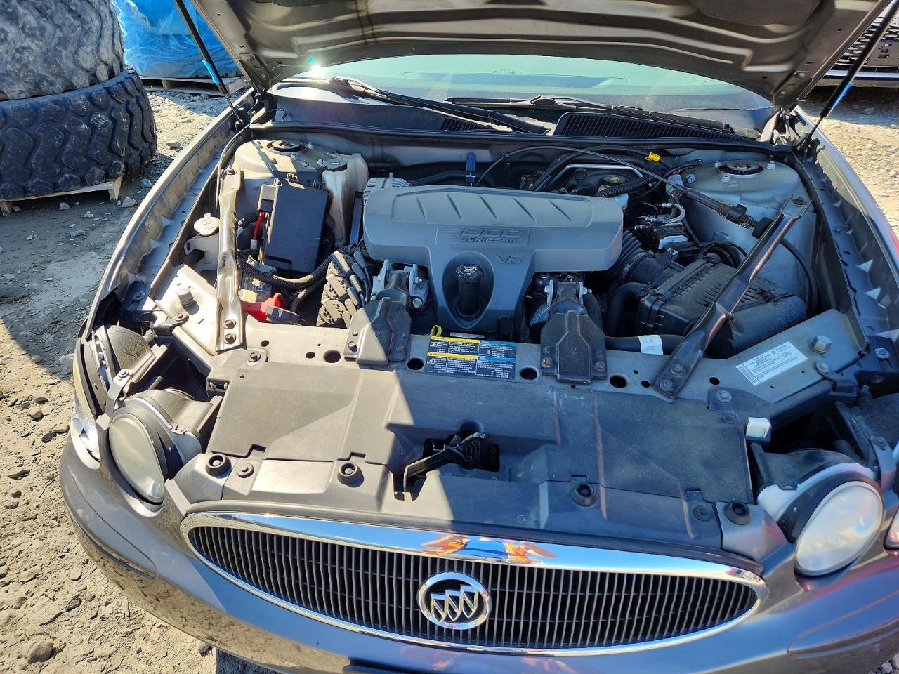 2007 Buick Lacrosse Cx Серый vin: 2G4WC582271215233