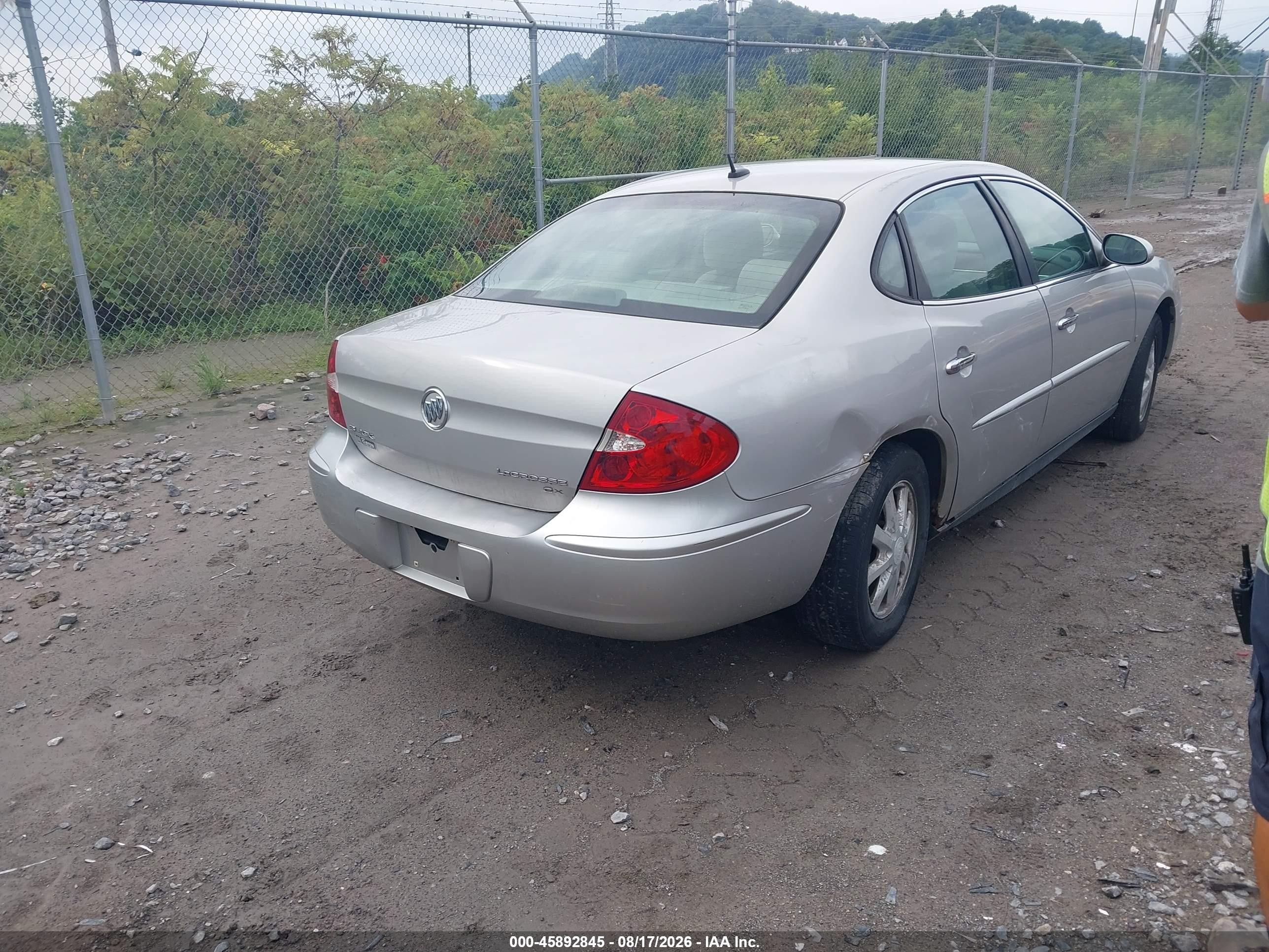 2006 Buick Lacrosse Cx Silver vin: 2G4WC582361310611