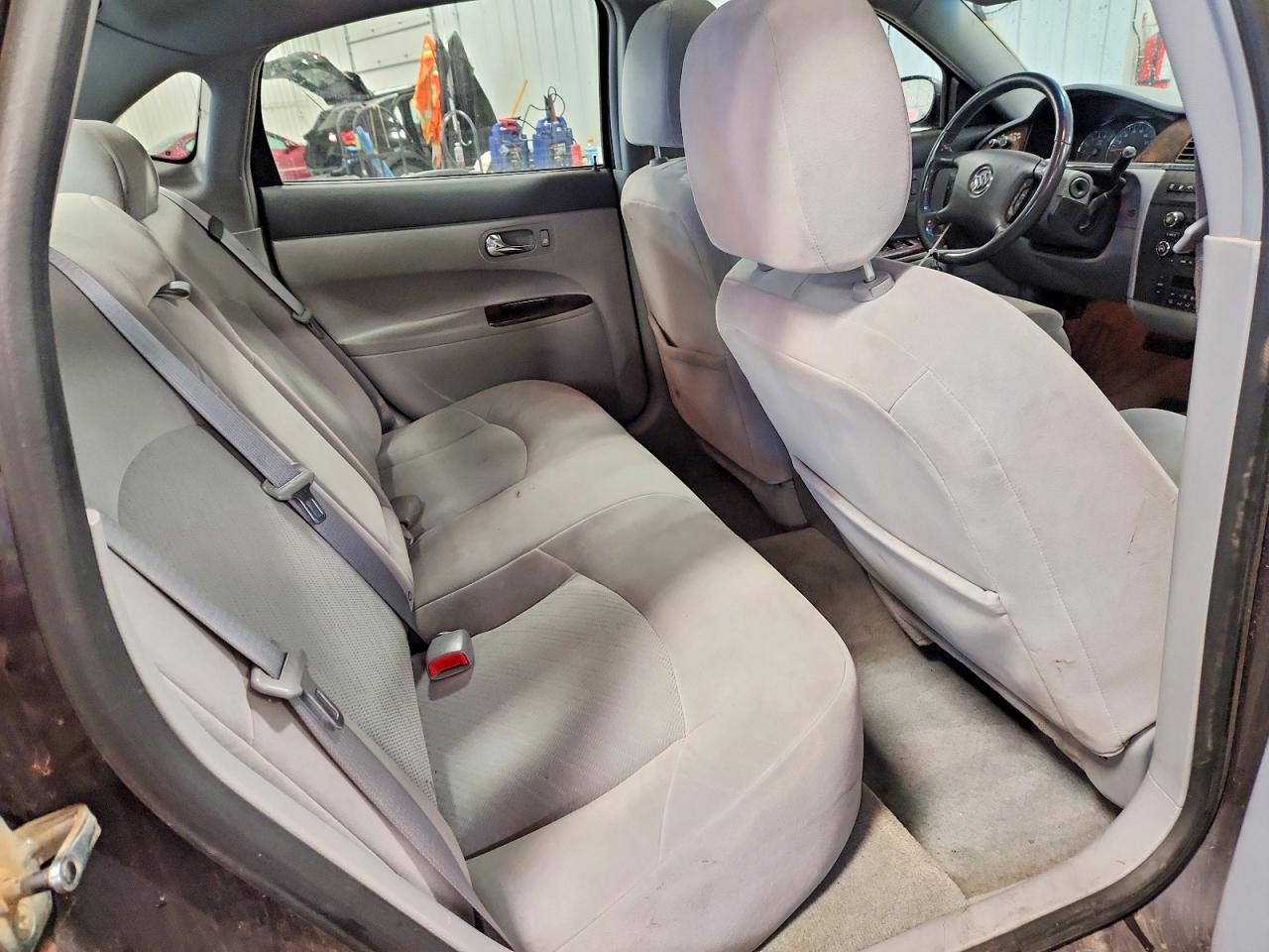 2007 Buick Lacrosse Cx Purple vin: 2G4WC582371116582