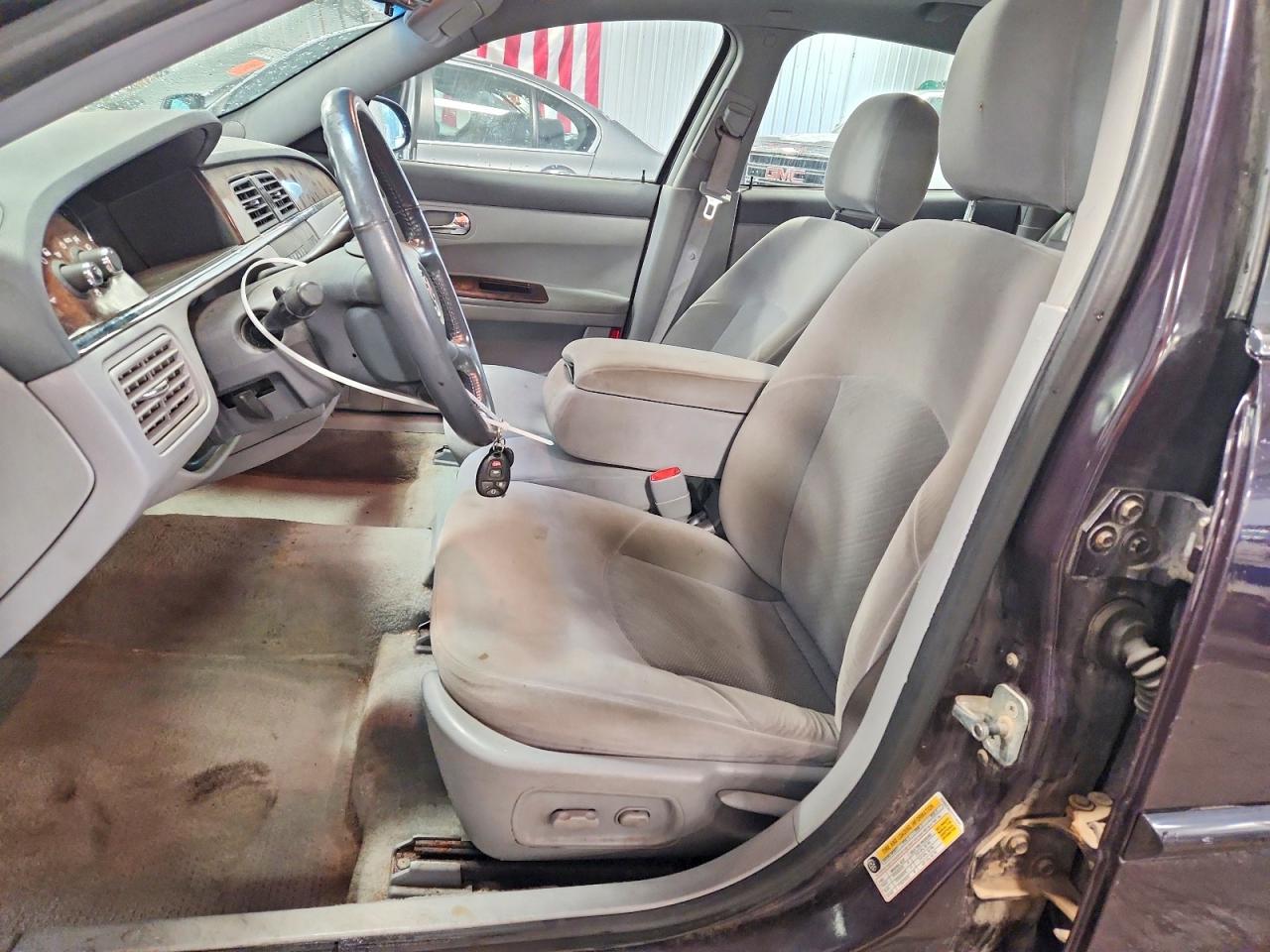 2007 Buick Lacrosse Cx Purple vin: 2G4WC582371116582