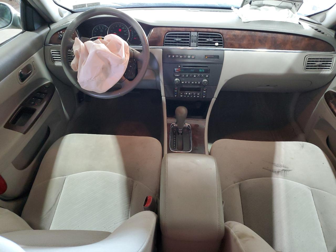 2008 Buick Lacrosse Cx Silver vin: 2G4WC582381161717