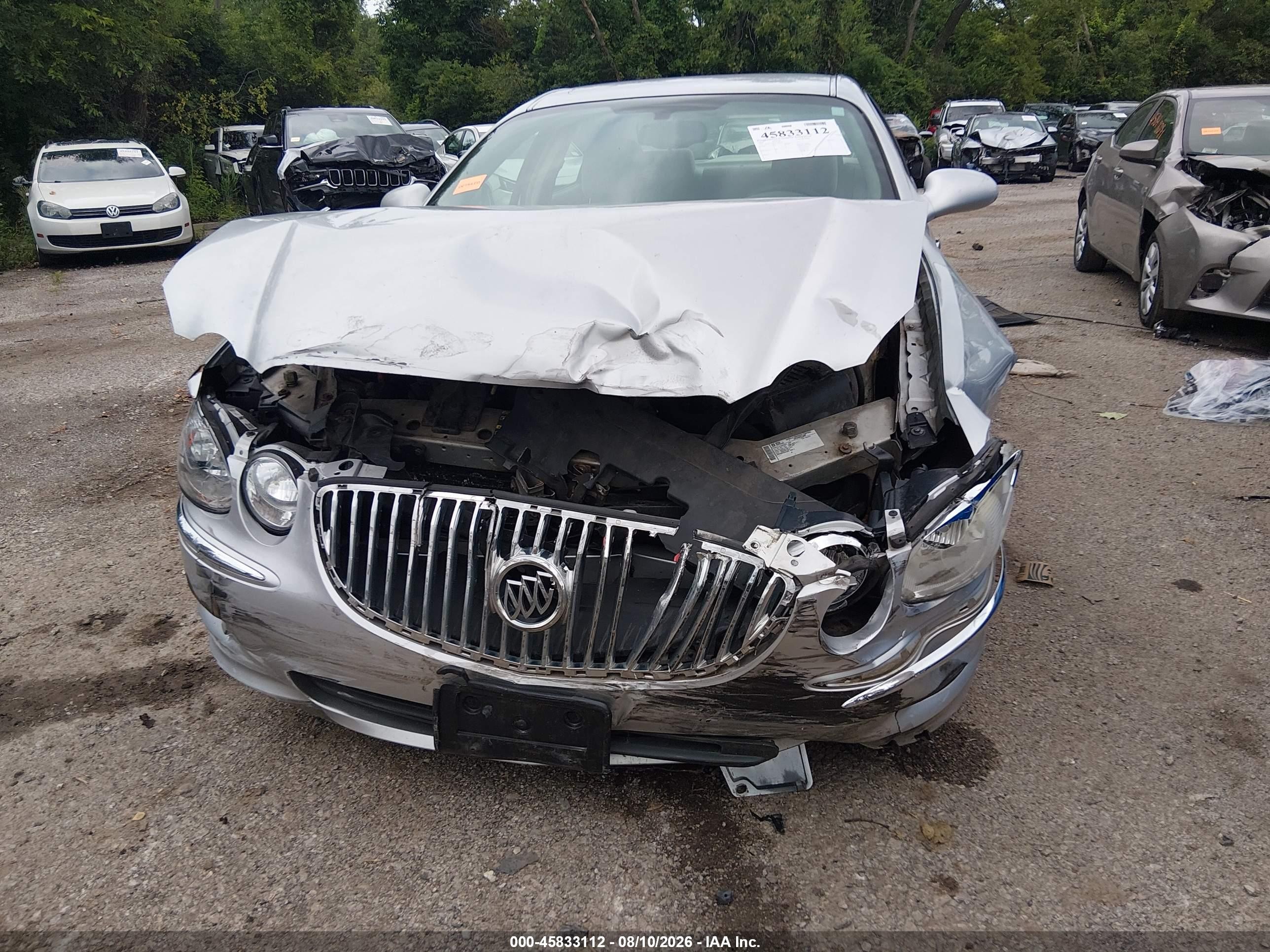 2009 Buick Lacrosse Cx Silver vin: 2G4WC582391148452