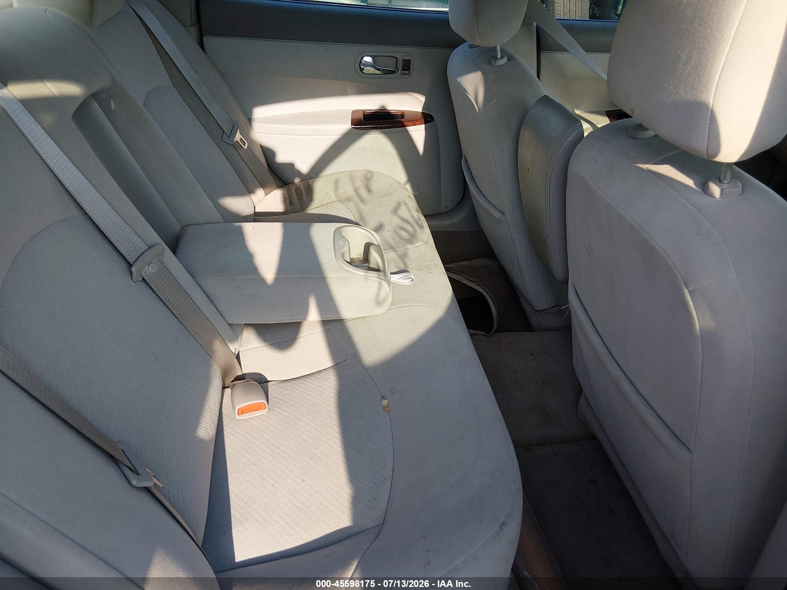 2009 Buick Lacrosse Cx Gray vin: 2G4WC582391160603
