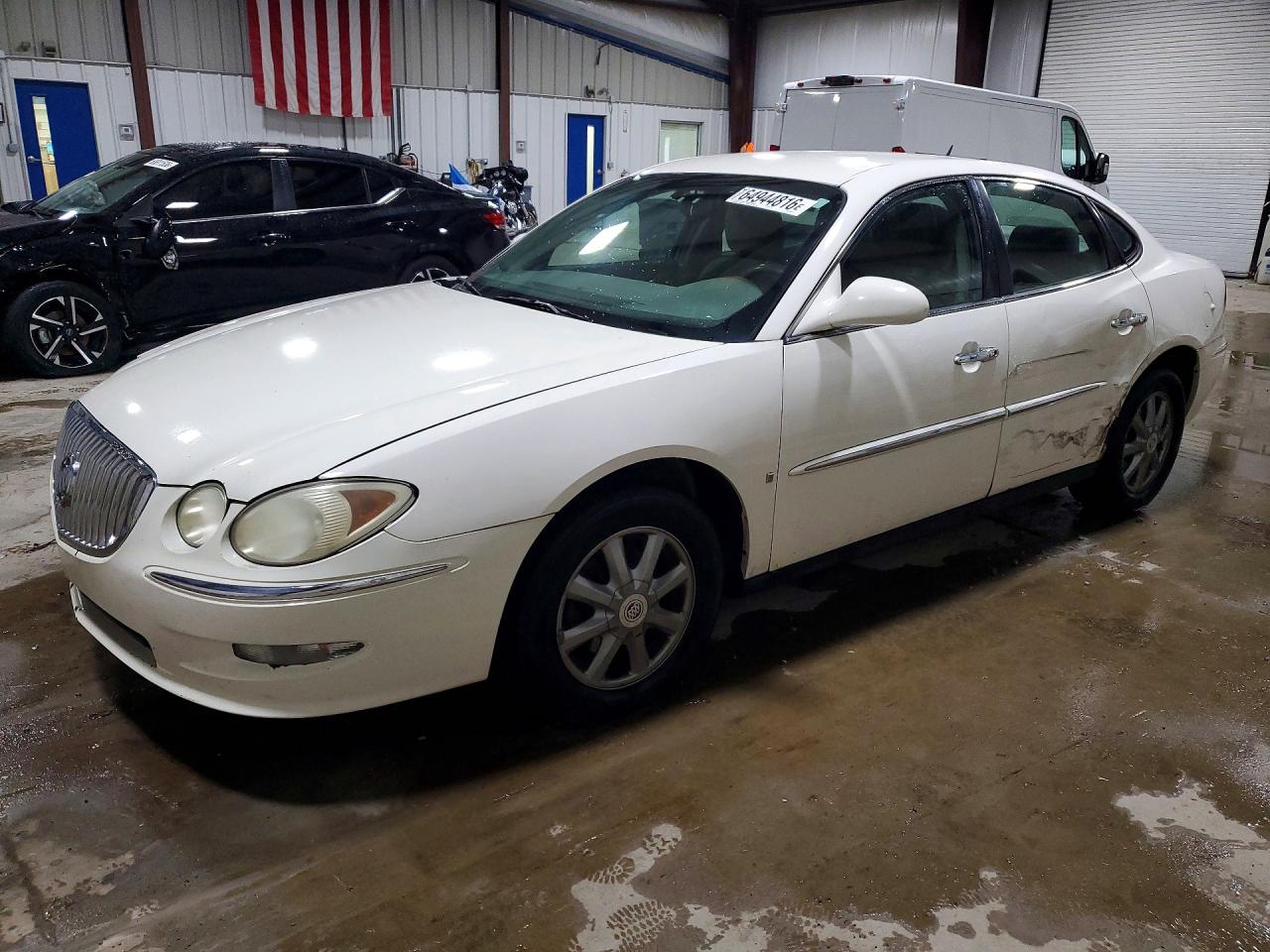 2009 Buick Lacrosse Cx White vin: 2G4WC582391239382