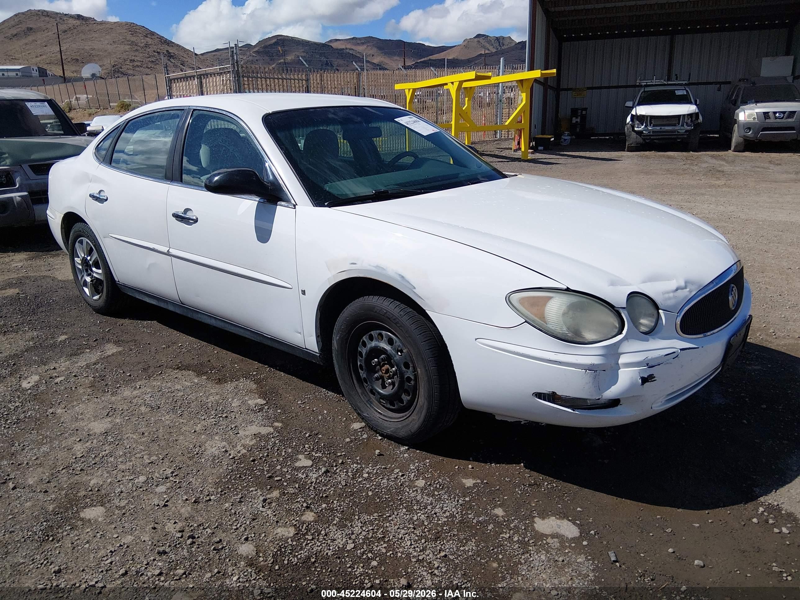 2006 Buick Lacrosse Cx White vin: 2G4WC582461100499
