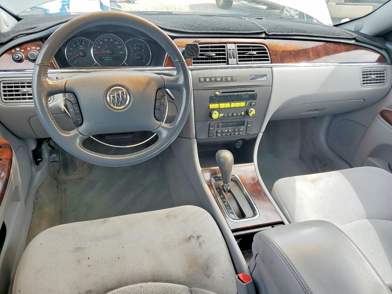 2007 Buick Lacrosse Gray vin: 2G4WC582471133343