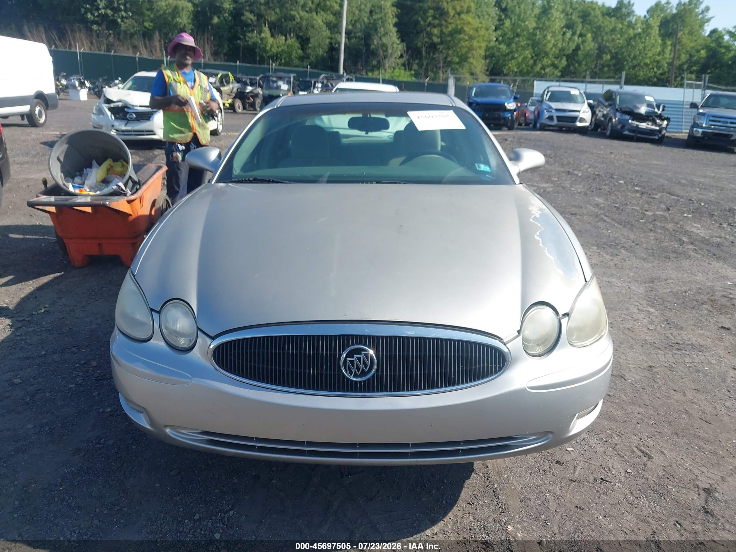 2007 Buick Lacrosse Cx Gray vin: 2G4WC582471198922