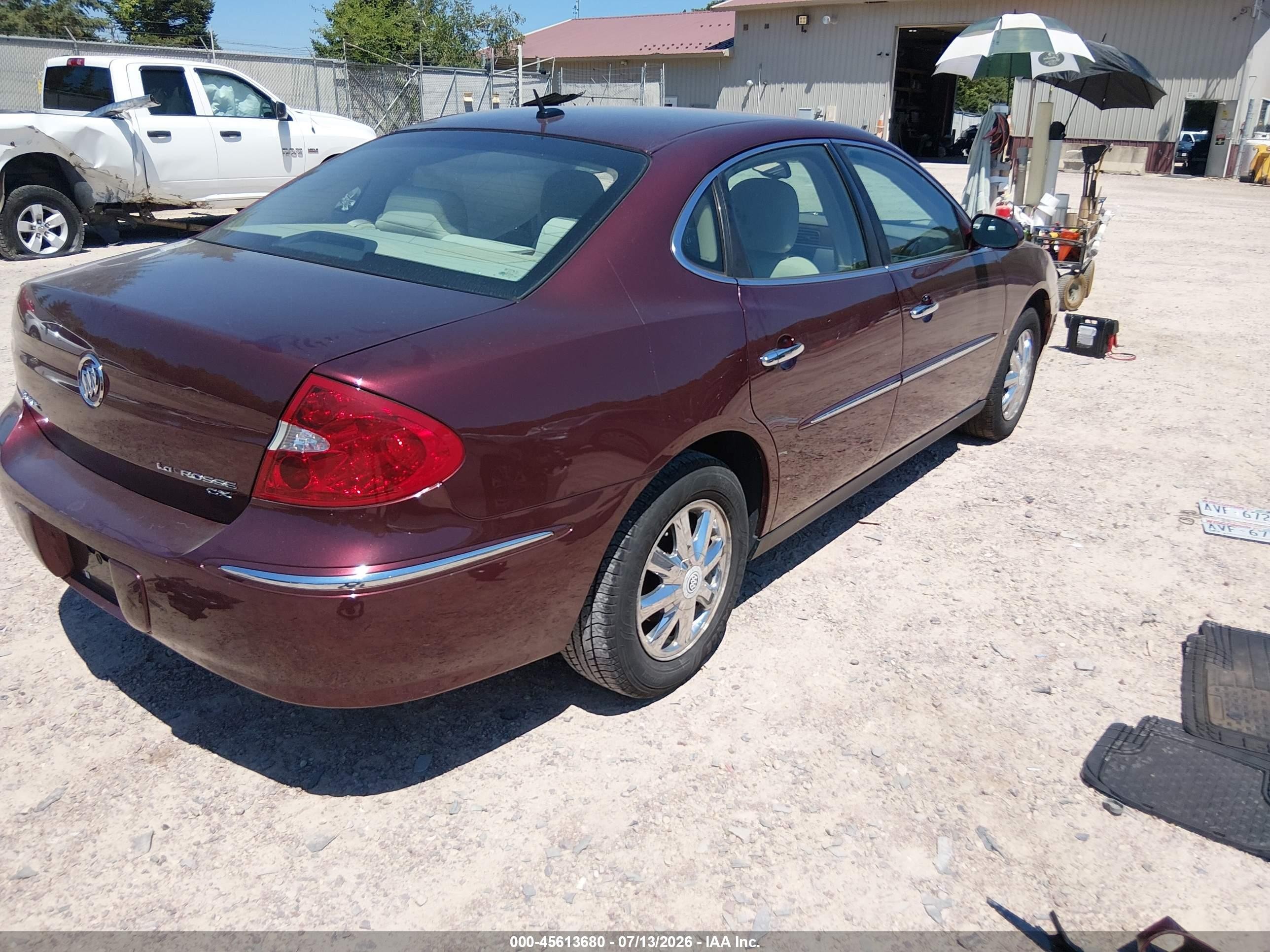 2007 Buick Lacrosse Cx Темно-бордовый vin: 2G4WC582471222698