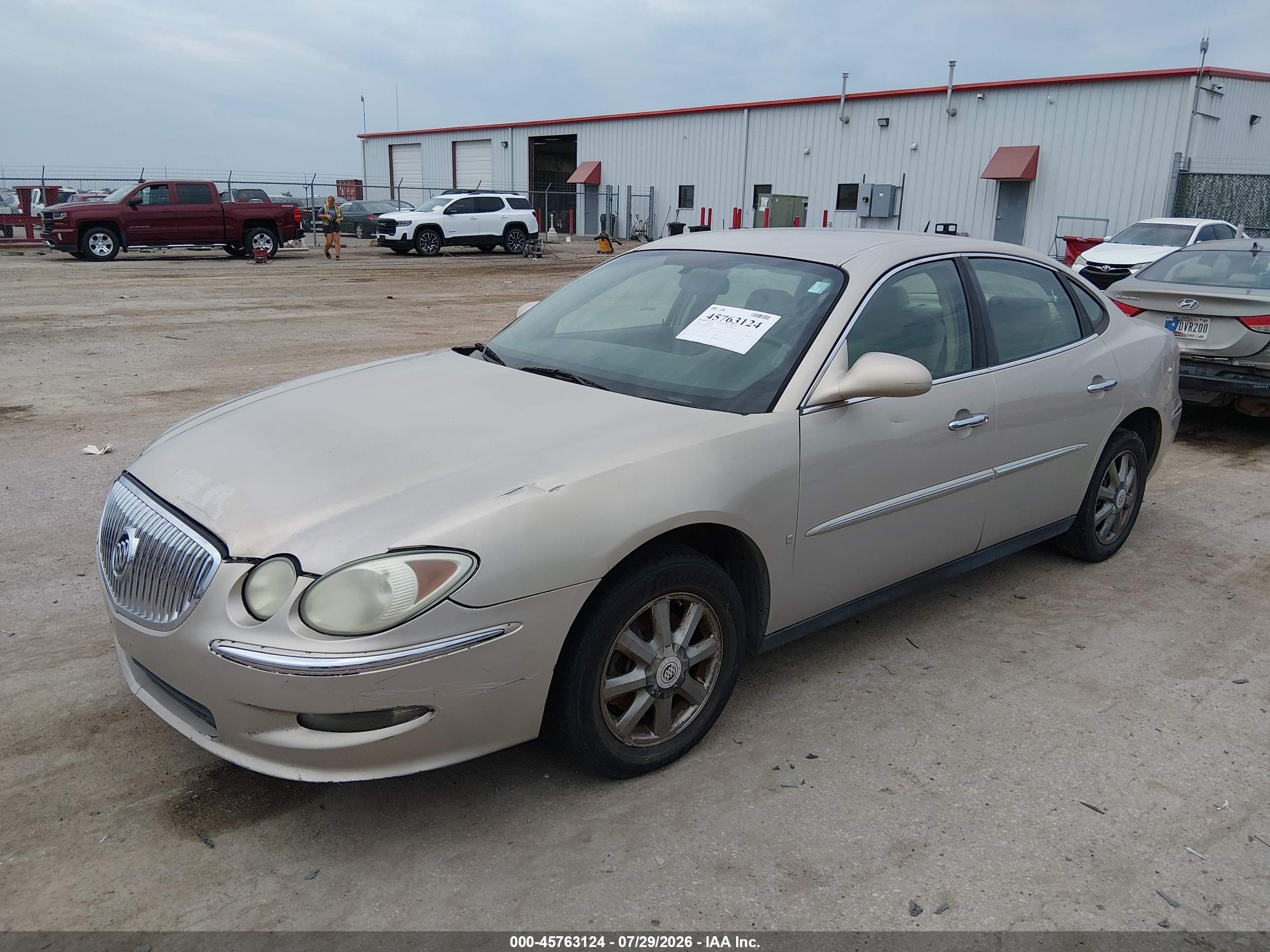 2008 Buick Lacrosse Cx Gold vin: 2G4WC582481193673