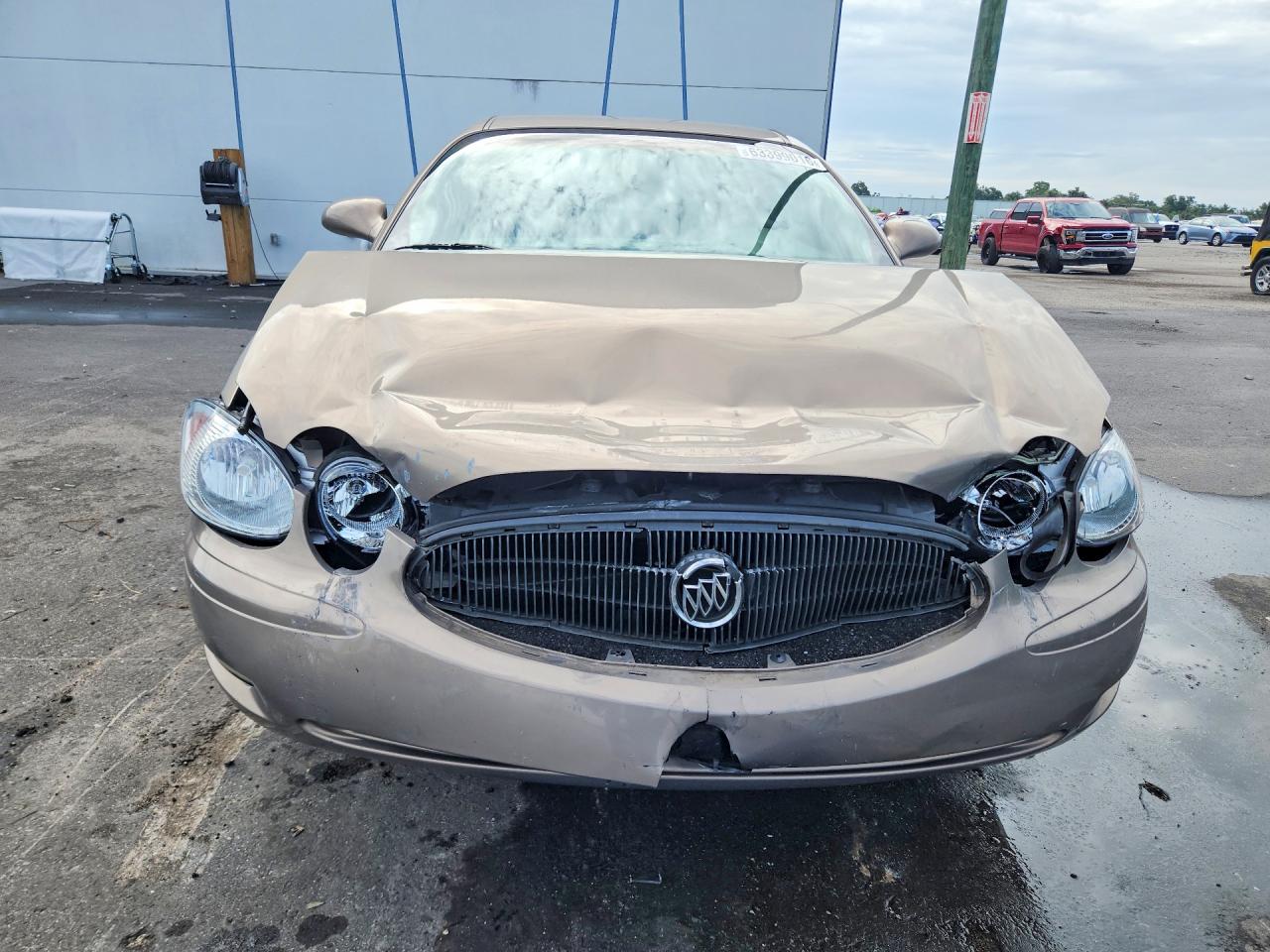 2006 Buick Lacrosse Cx Beige vin: 2G4WC582561223003