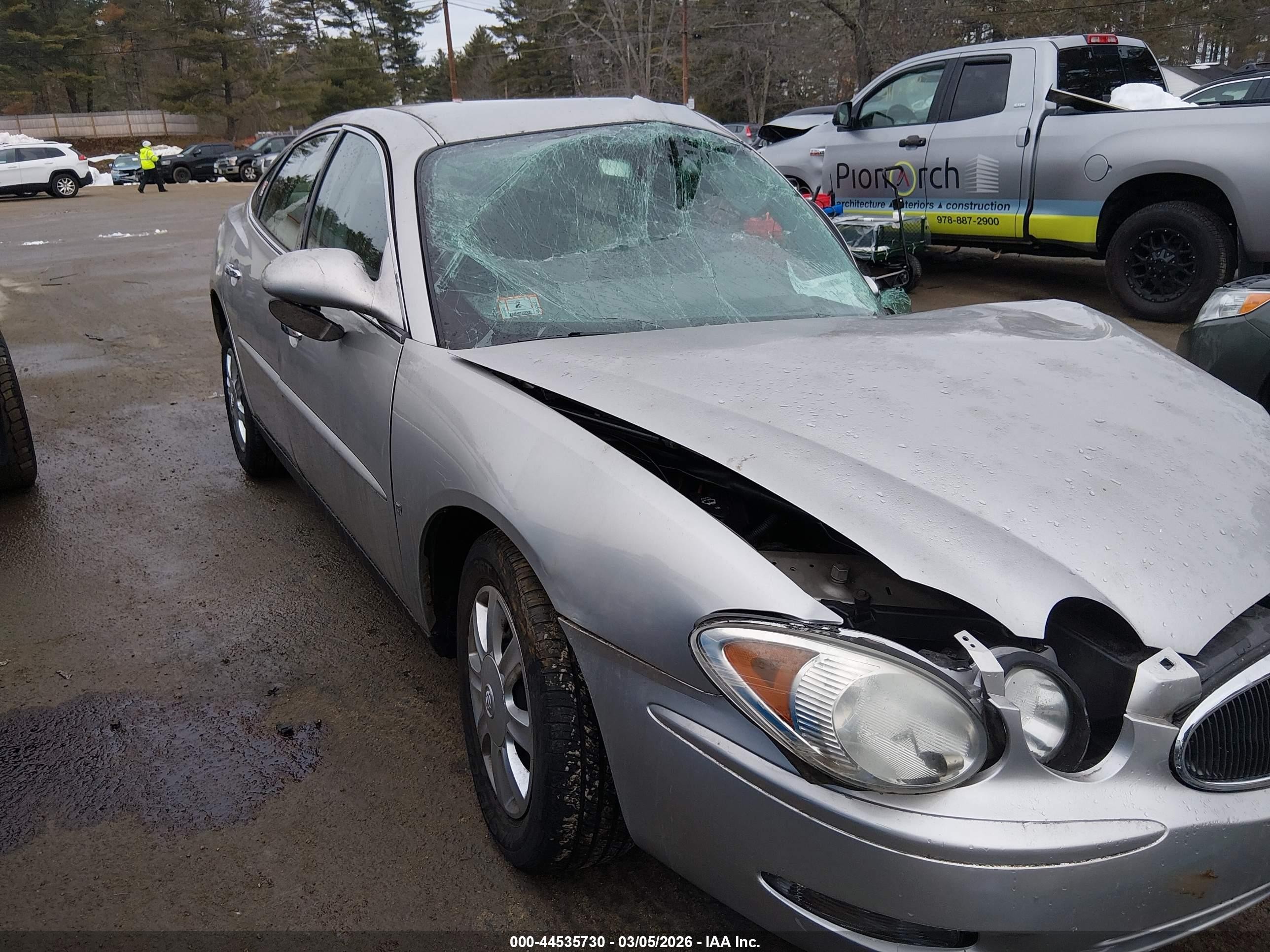 2007 Buick Lacrosse Cx Silver vin: 2G4WC582571244693
