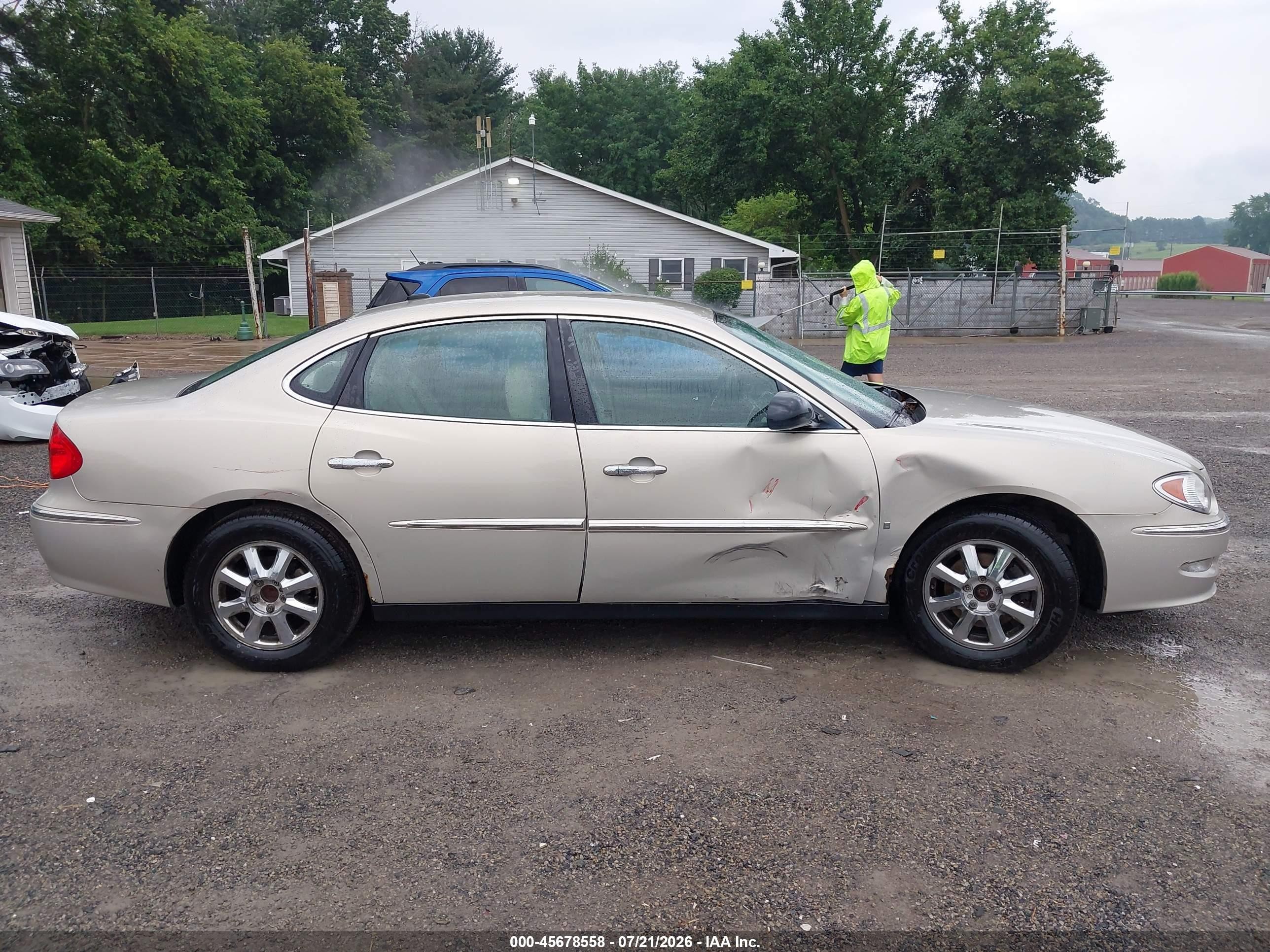 2008 Buick Lacrosse Cx Brown vin: 2G4WC582581137855