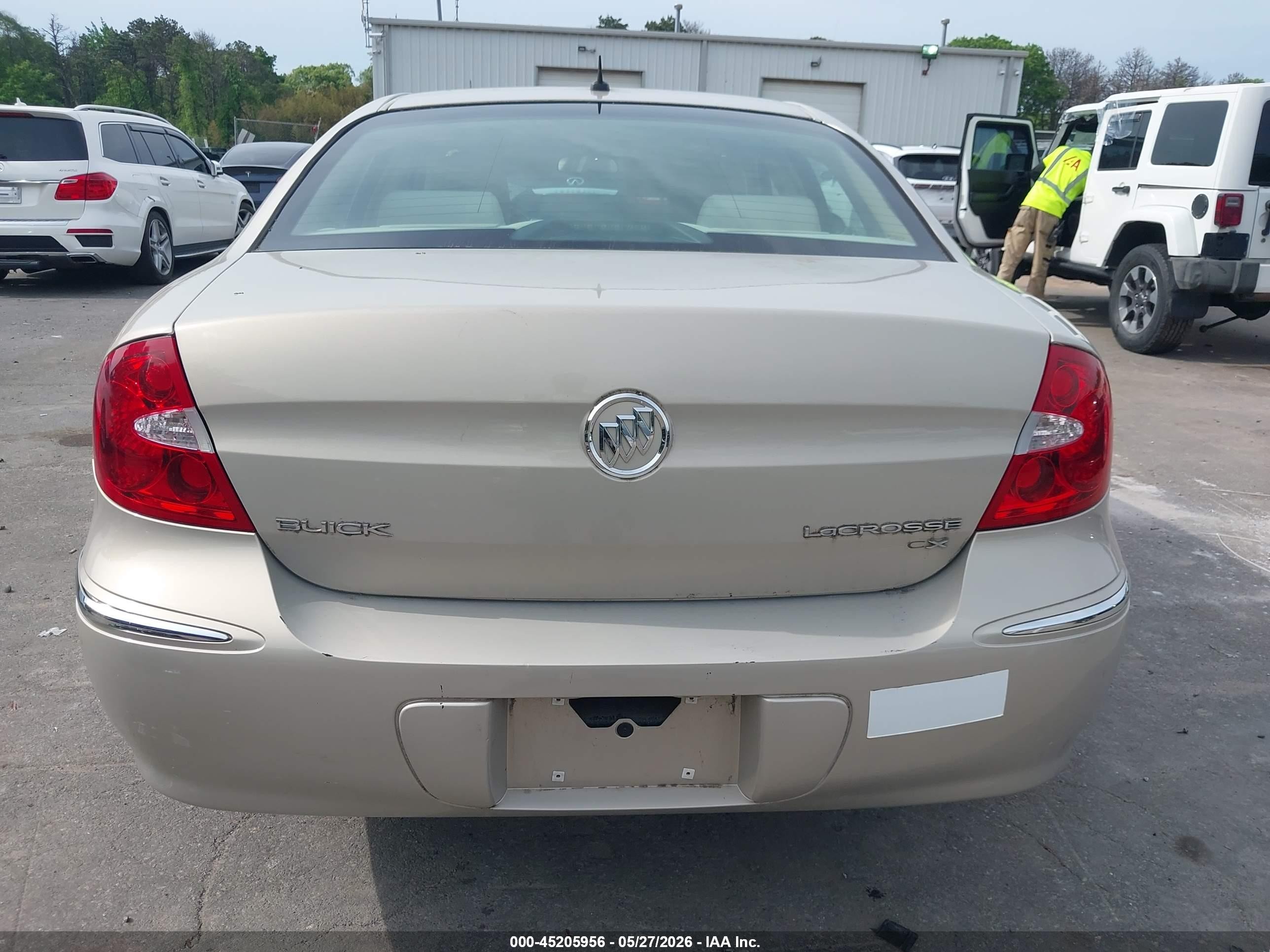 2008 Buick Lacrosse Cx Gray vin: 2G4WC582581186716