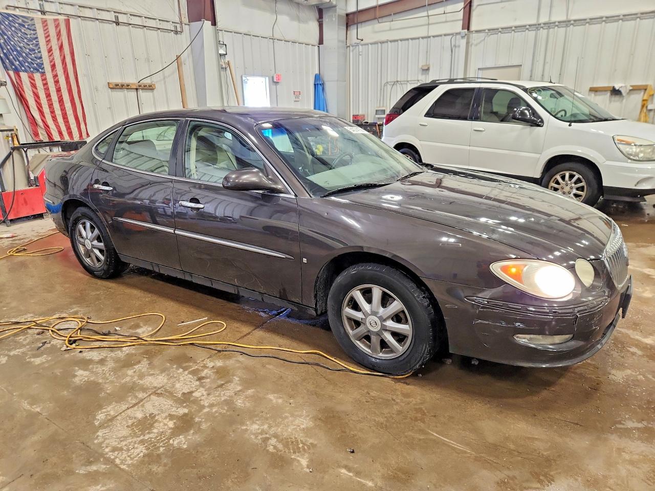 2009 Buick Lacrosse Cx Коричневый vin: 2G4WC582591241652
