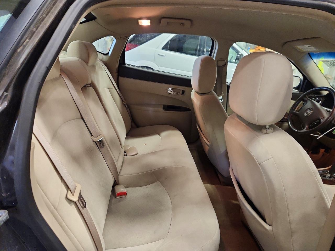 2009 Buick Lacrosse Cx Коричневый vin: 2G4WC582591241652