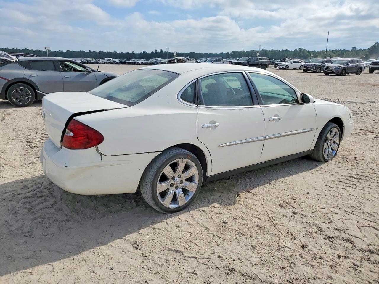 2006 Buick Lacrosse Cx White vin: 2G4WC582661110791