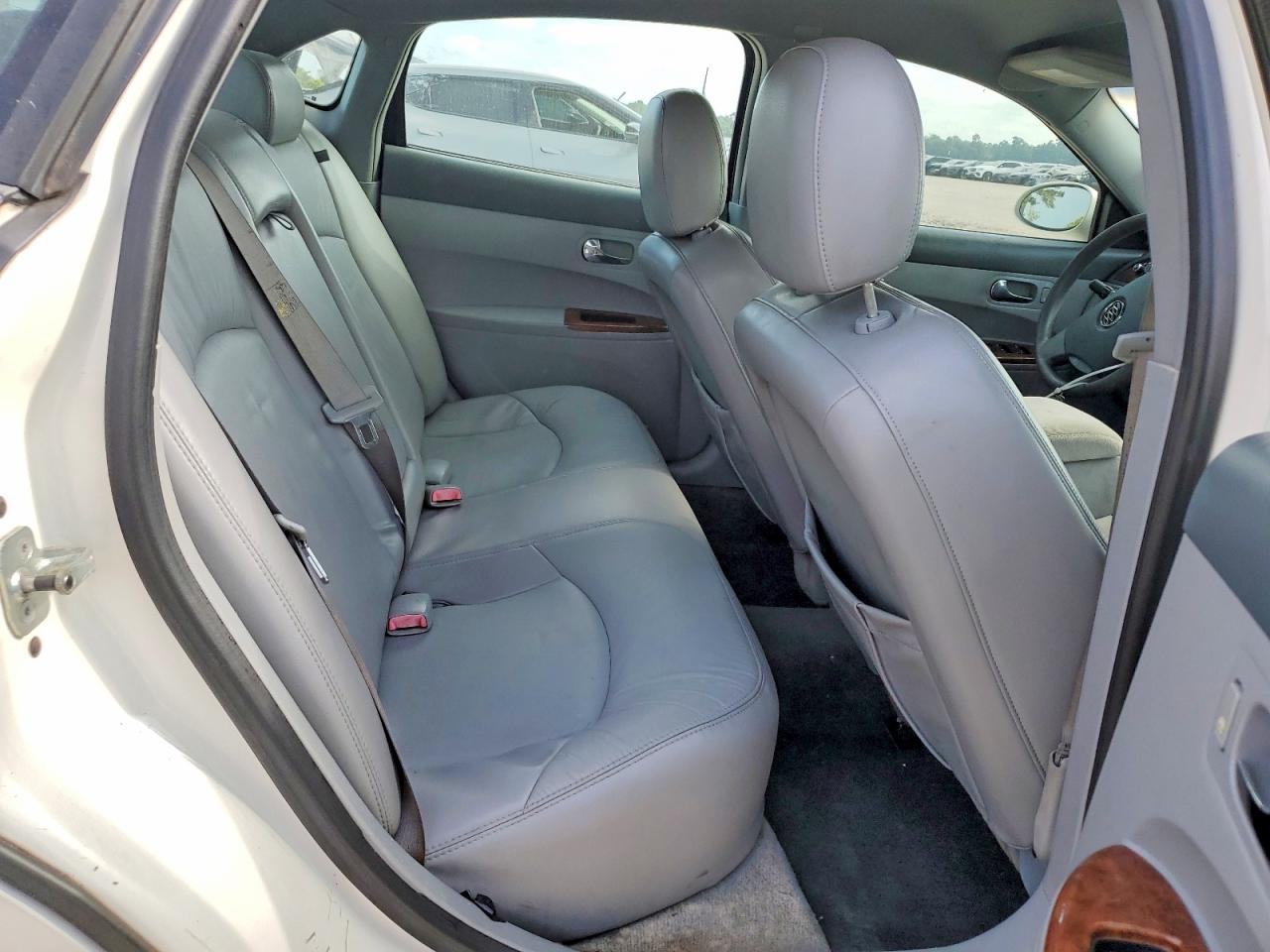 2006 Buick Lacrosse Cx White vin: 2G4WC582661110791