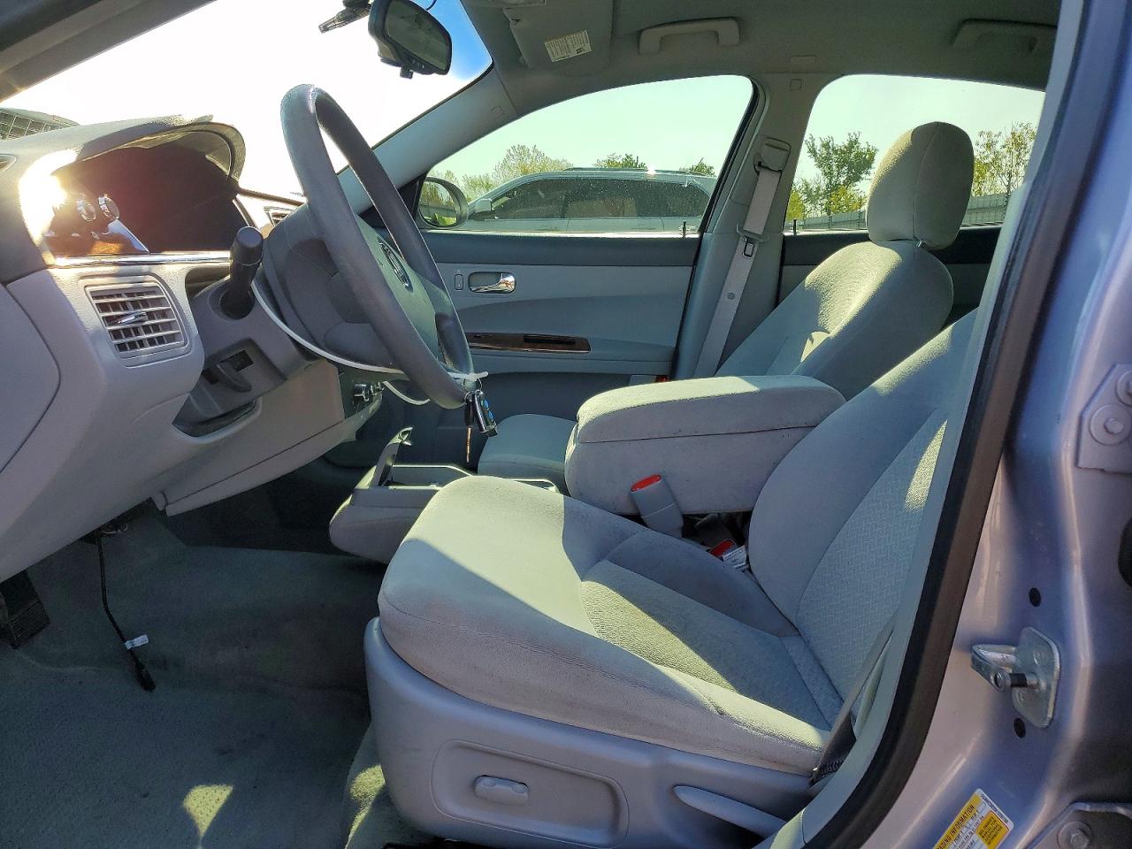 2006 Buick Lacrosse Cx Blue vin: 2G4WC582661259198