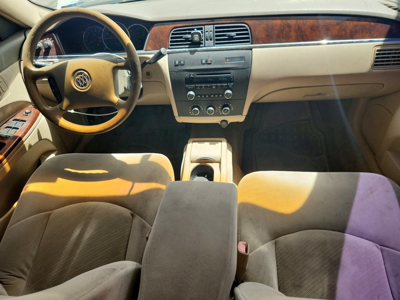 2007 Buick Lacrosse Cx White vin: 2G4WC582671109240