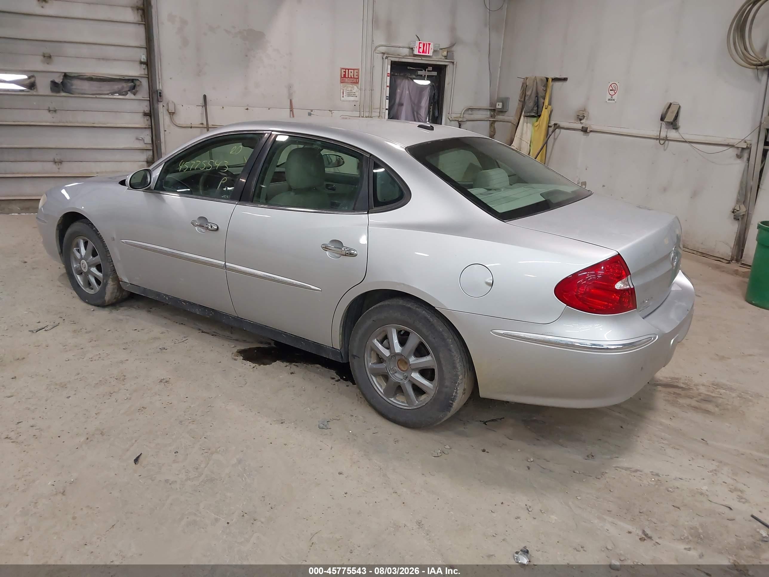 2009 Buick Lacrosse Cx Серебряный vin: 2G4WC582691149305
