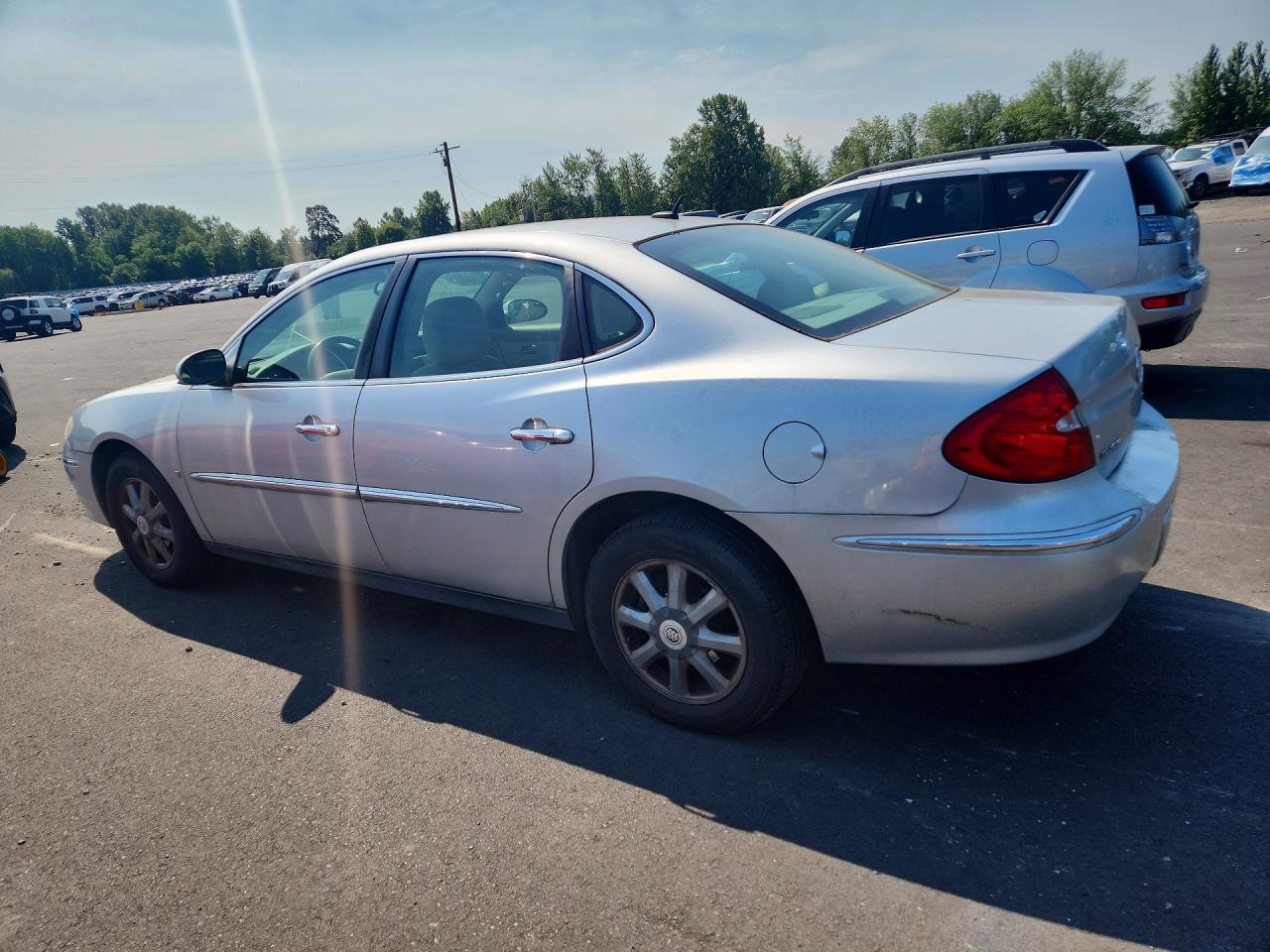 2009 Buick Lacrosse Cx Silver vin: 2G4WC582691163060