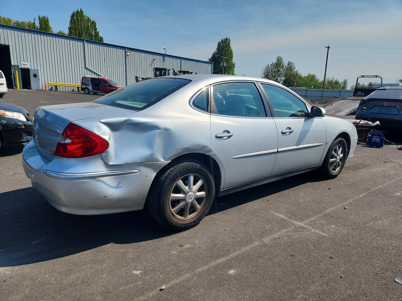 2009 Buick Lacrosse Cx Silver vin: 2G4WC582691163060