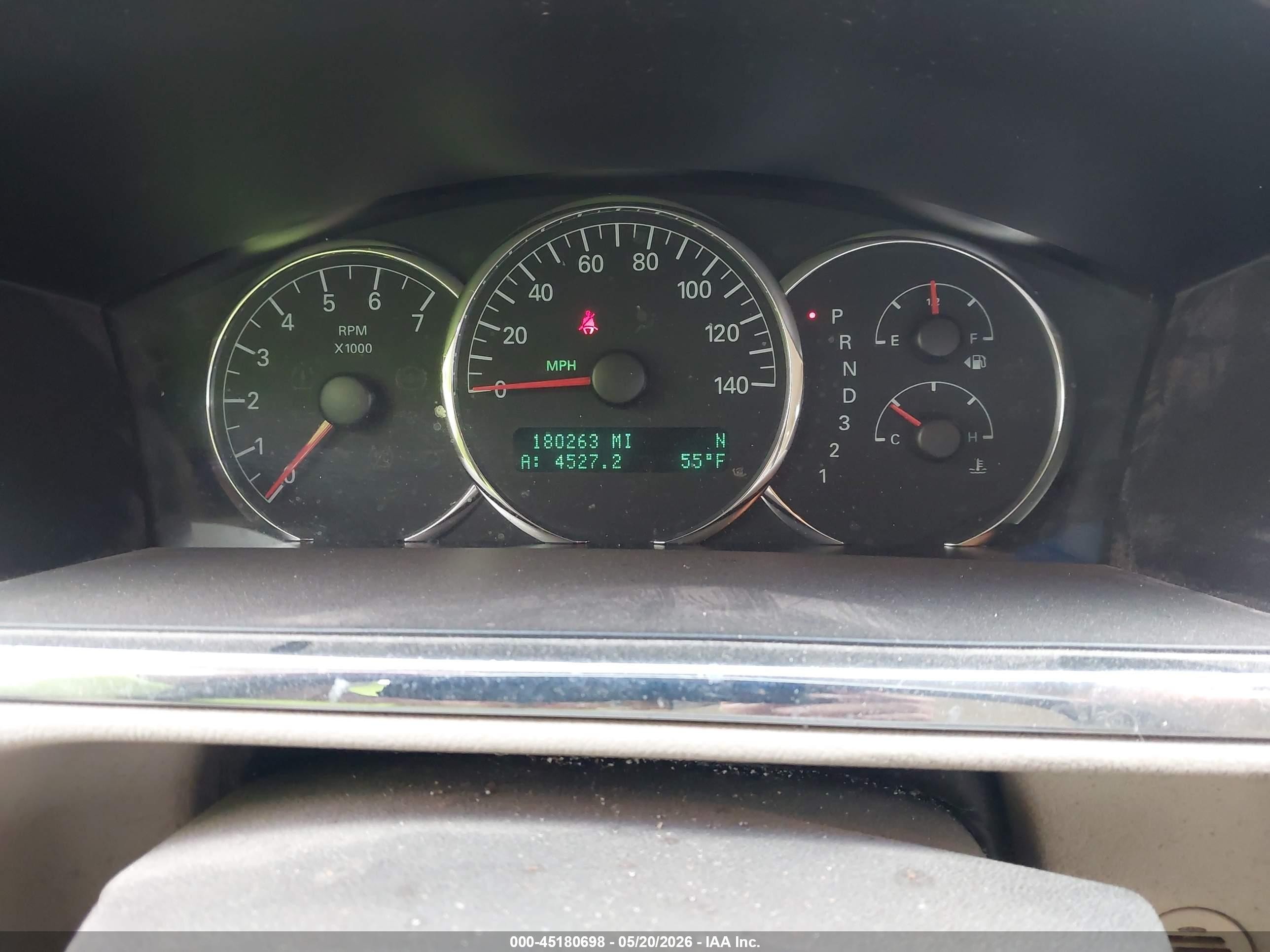 2008 Buick Lacrosse Cx Pewter vin: 2G4WC582781198026