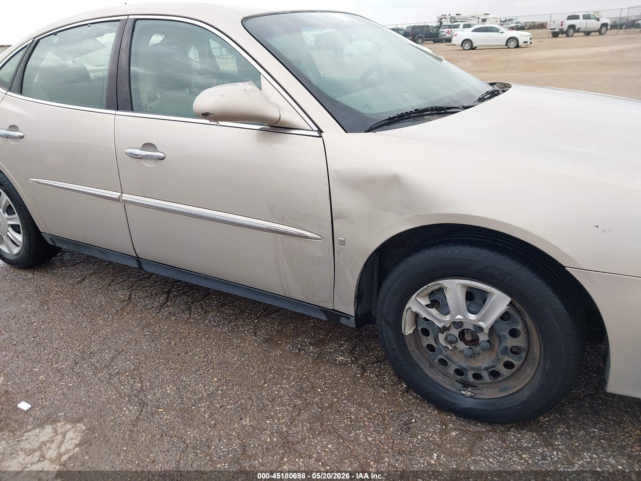 2008 Buick Lacrosse Cx Pewter vin: 2G4WC582781198026