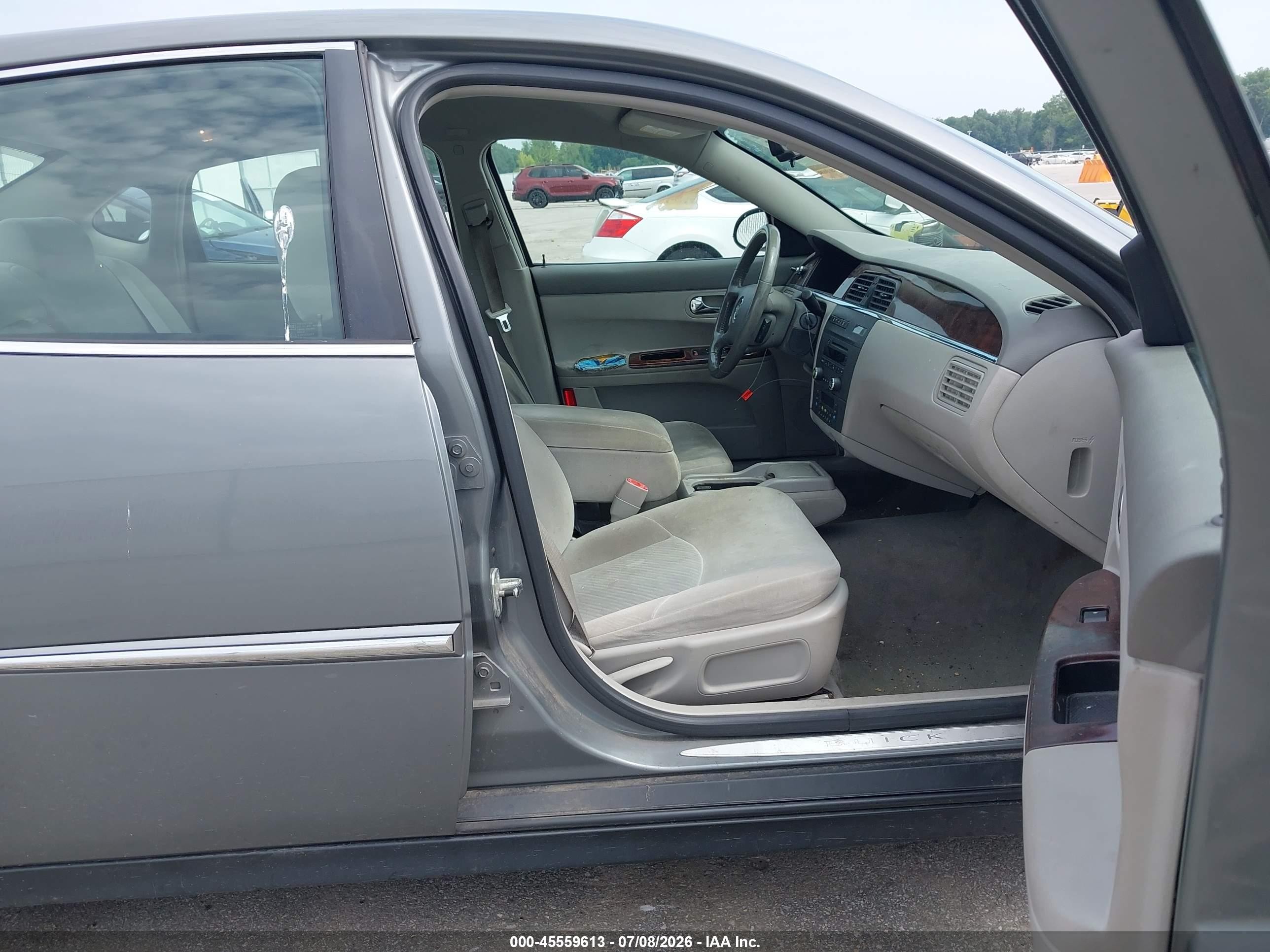 2008 Buick Lacrosse Cx Gray vin: 2G4WC582781239240