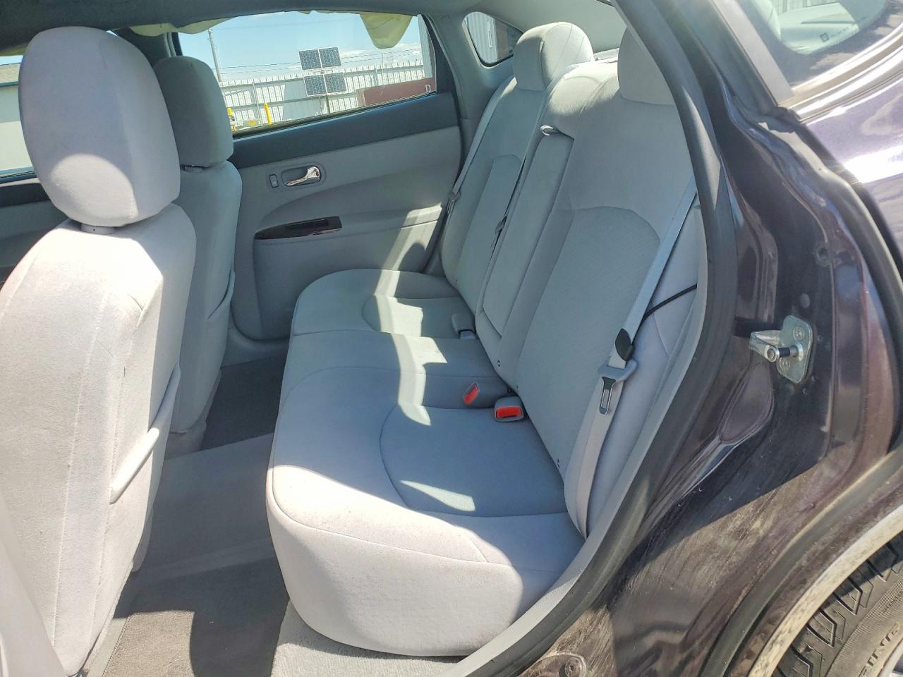 2007 Buick Lacrosse Cx Purple vin: 2G4WC582871148427