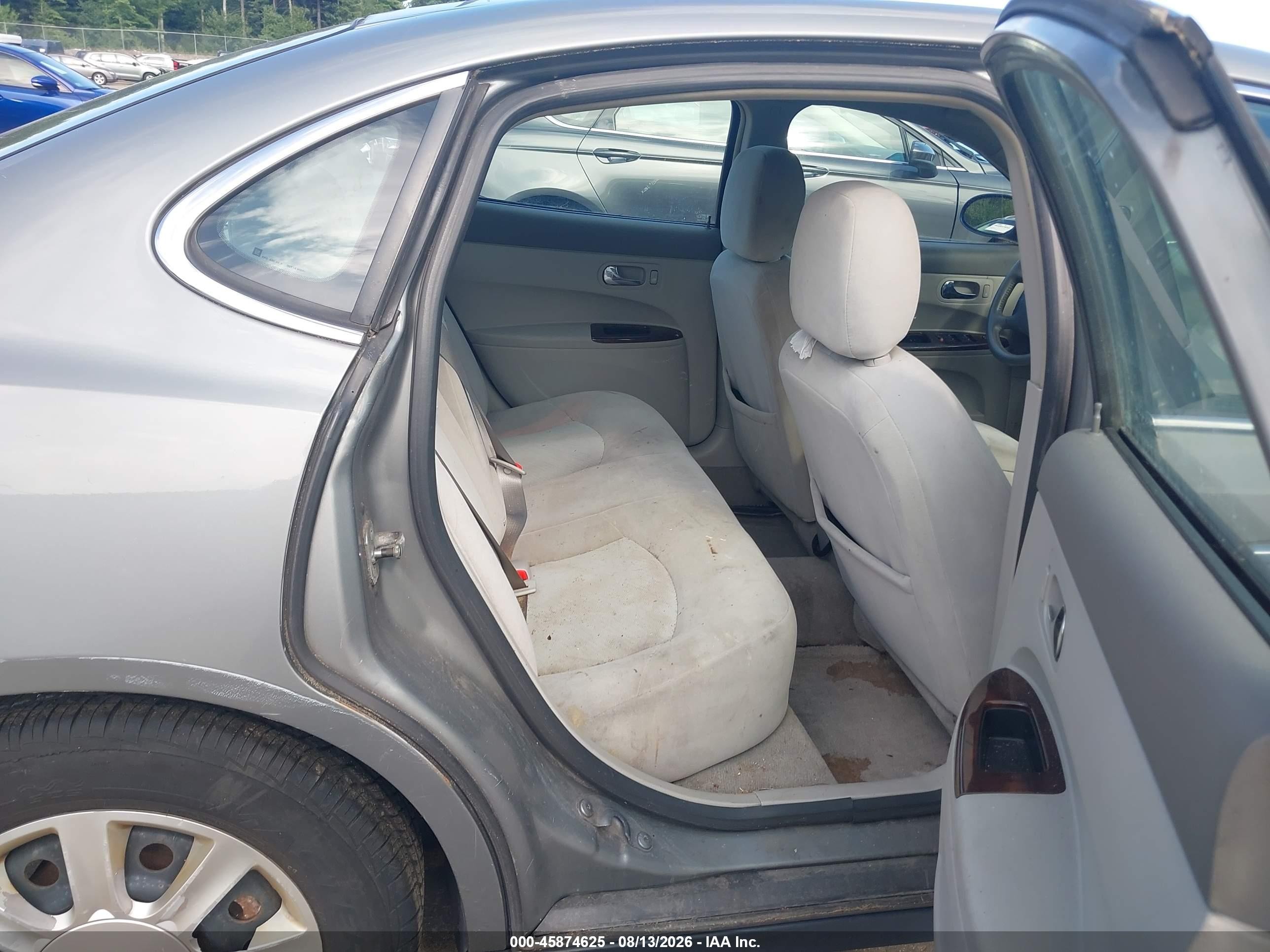 2008 Buick Lacrosse Cx Gray vin: 2G4WC582881129443