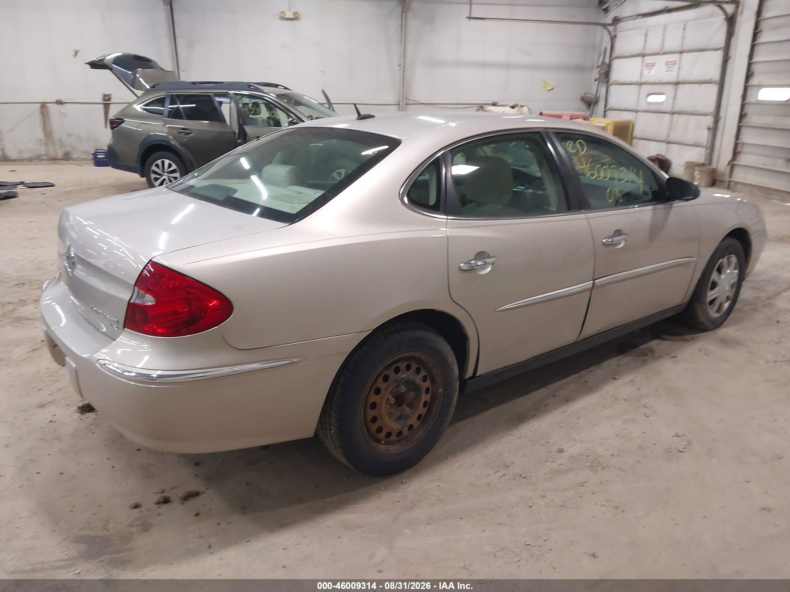 2008 Buick Lacrosse Cx Желто-коричневый vin: 2G4WC582881200642