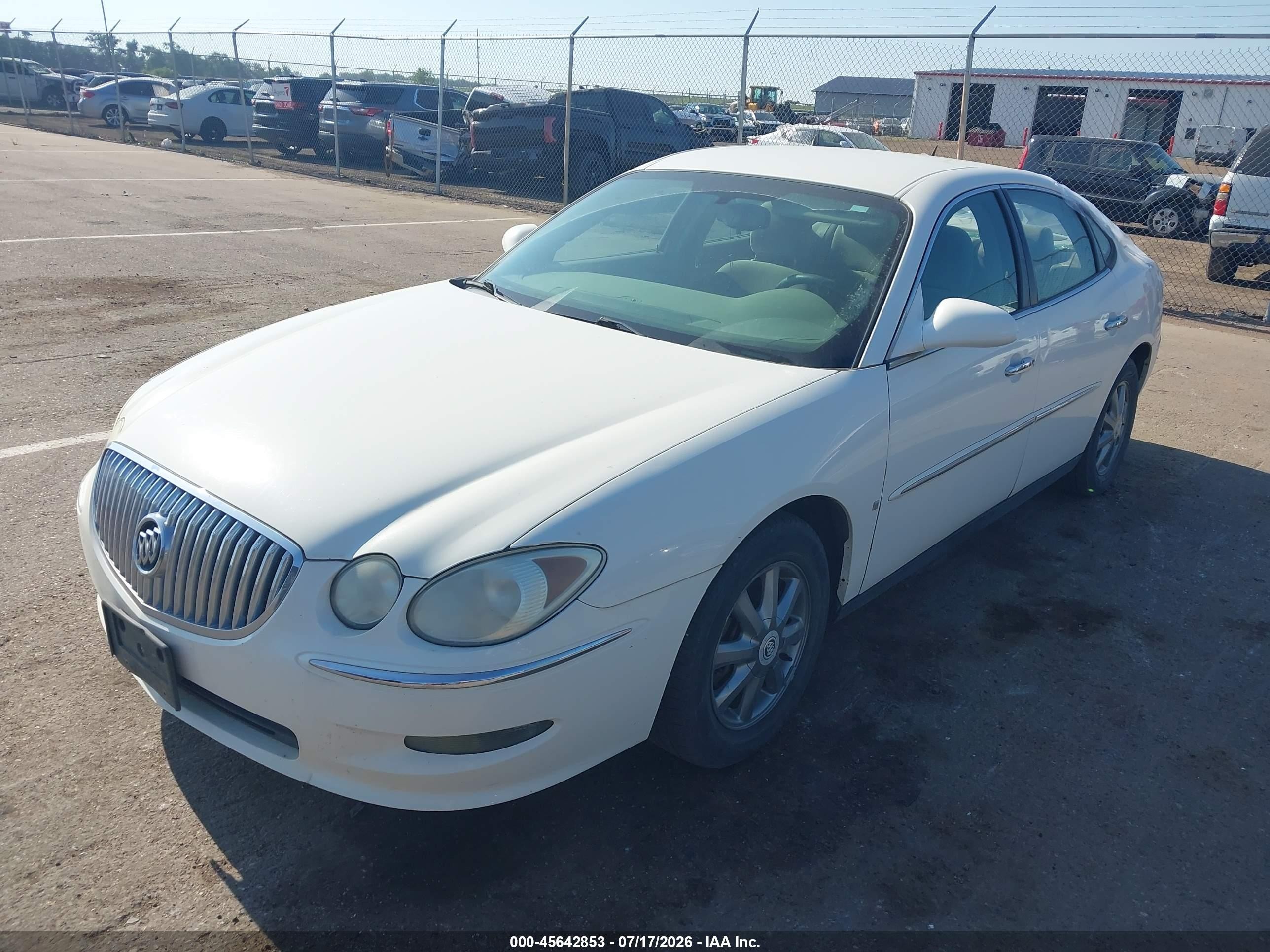 2009 Buick Lacrosse Cx White vin: 2G4WC582891265007