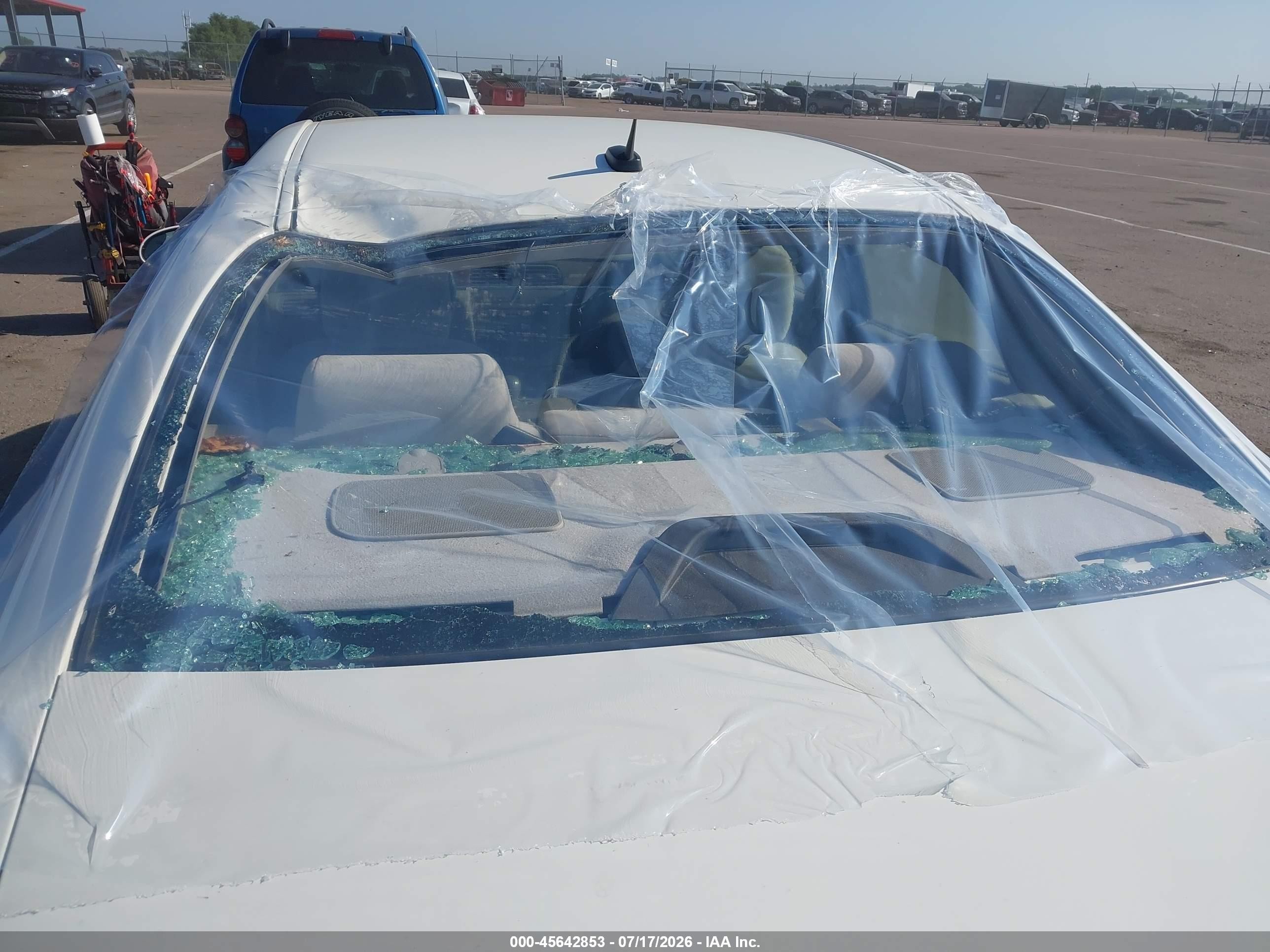 2009 Buick Lacrosse Cx White vin: 2G4WC582891265007