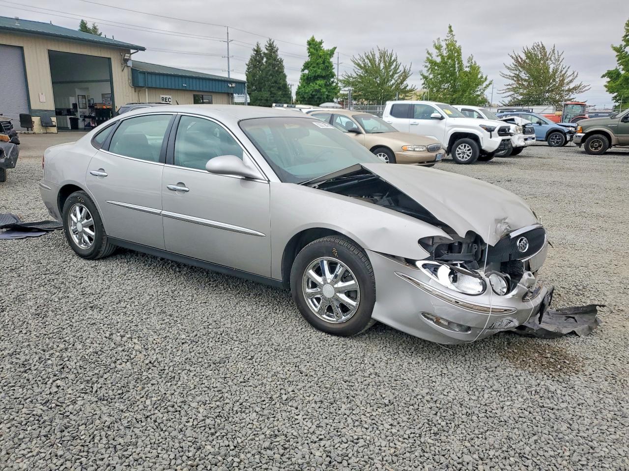 2007 Buick Lacrosse Cx Silver vin: 2G4WC582971157749