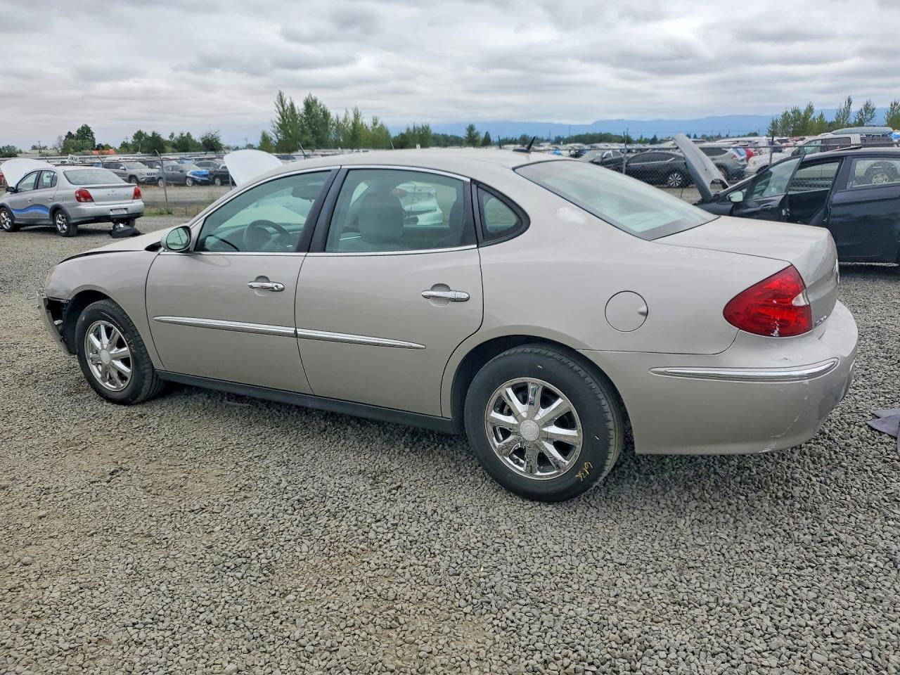 2007 Buick Lacrosse Cx Silver vin: 2G4WC582971157749