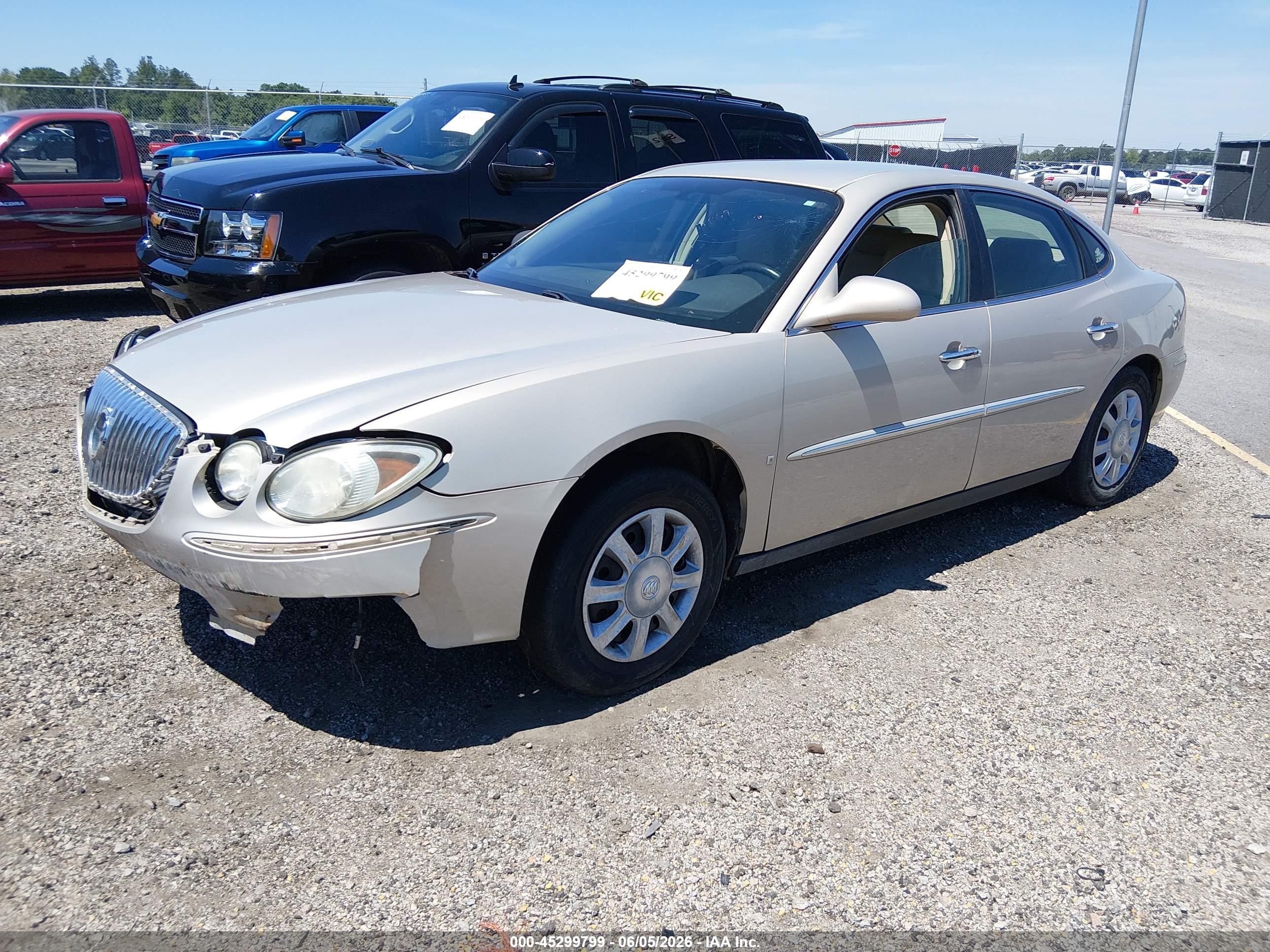 2008 Buick Lacrosse Cx Cream vin: 2G4WC582981197055
