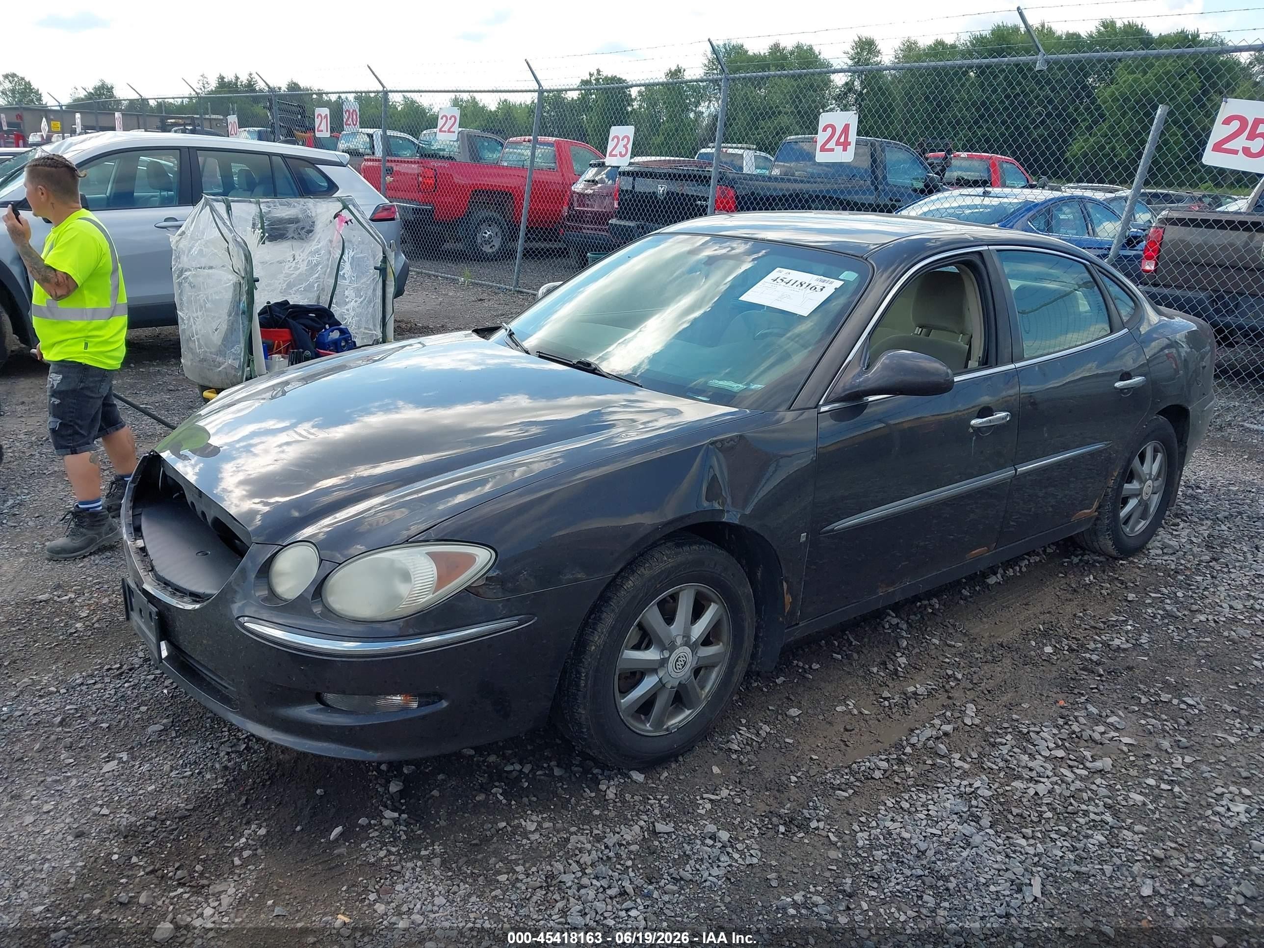 2009 Buick Lacrosse Cx Black vin: 2G4WC582991262374