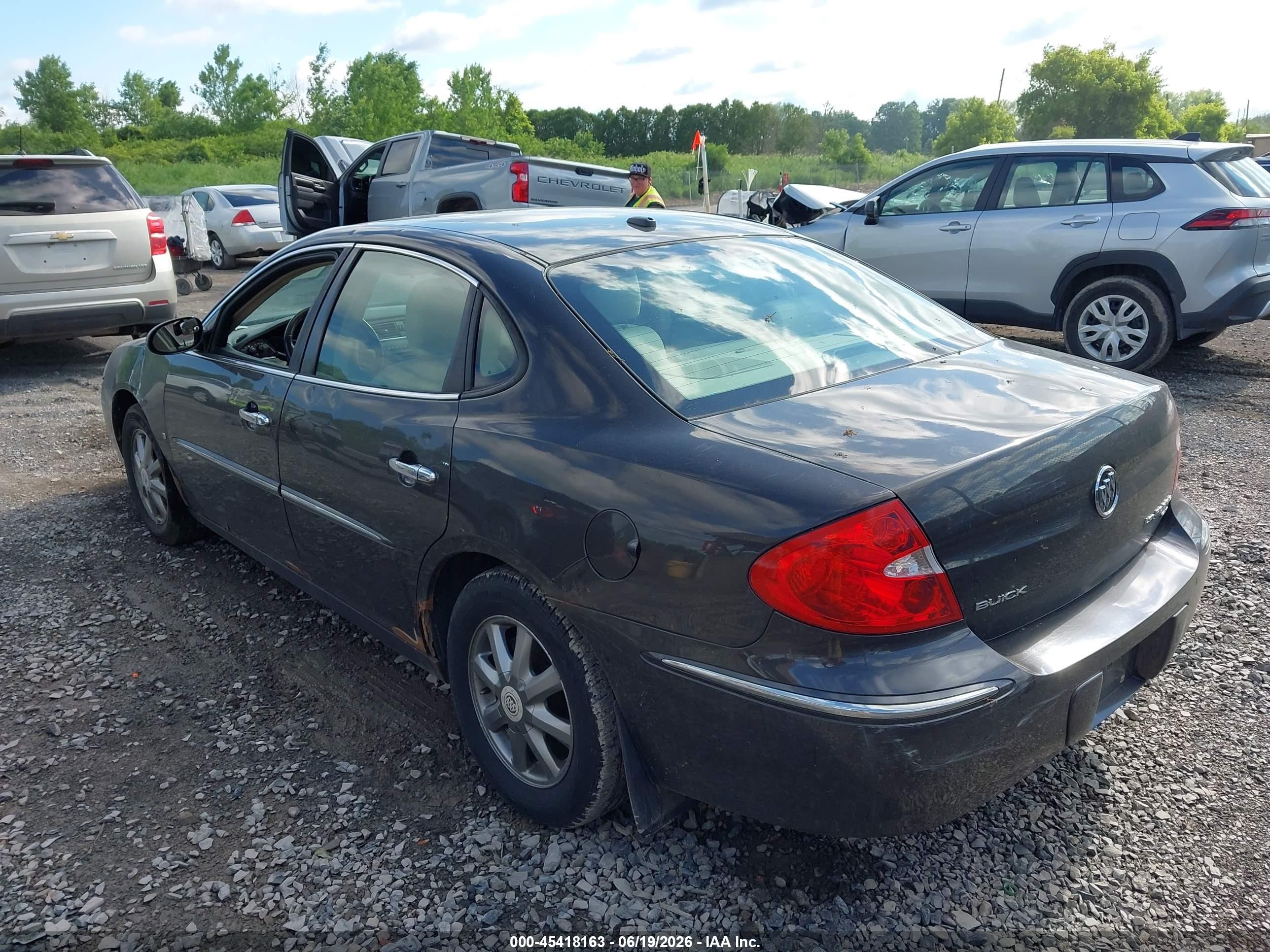2009 Buick Lacrosse Cx Black vin: 2G4WC582991262374