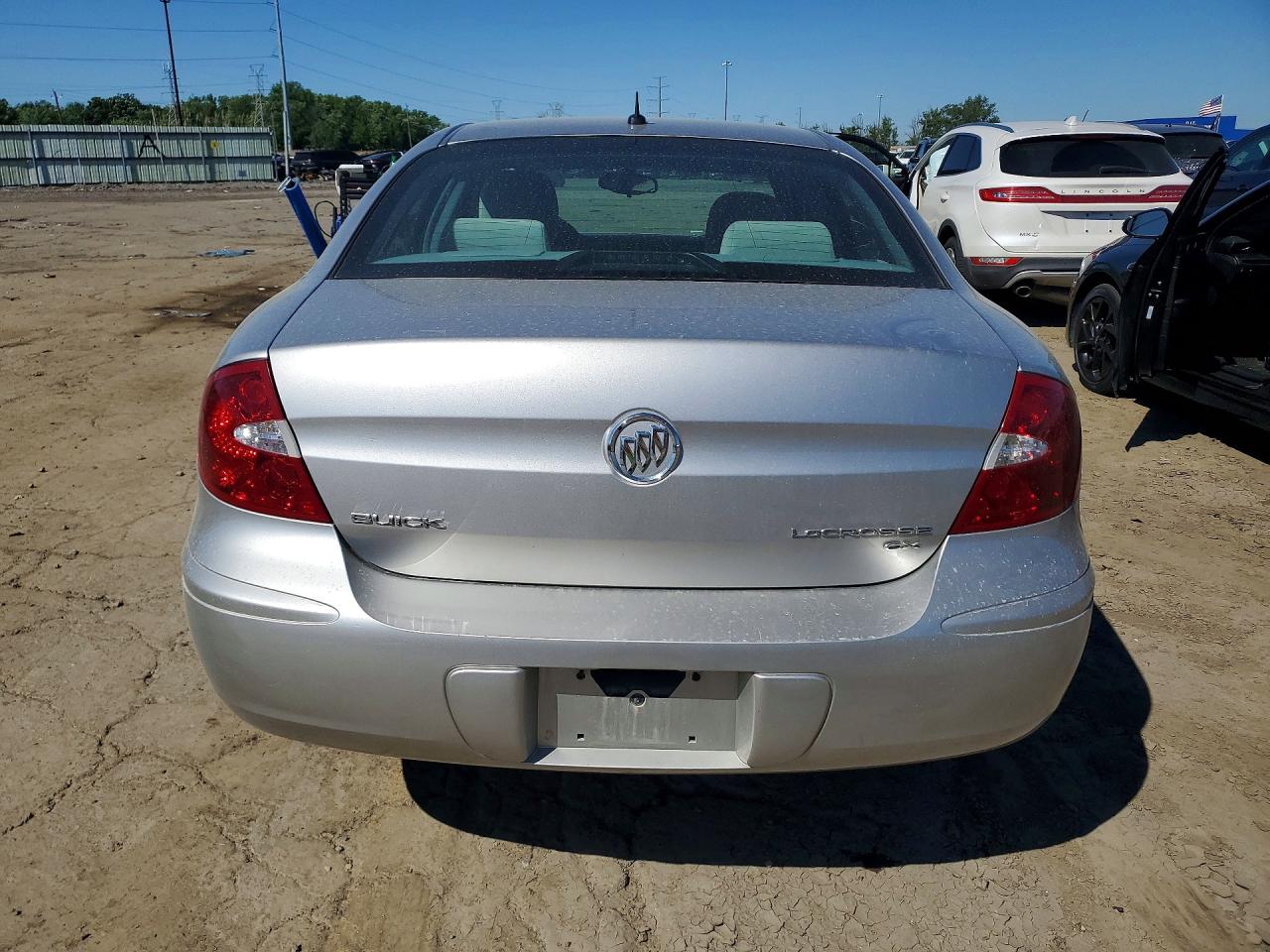 2006 Buick Lacrosse Cx Silver vin: 2G4WC582X61169746
