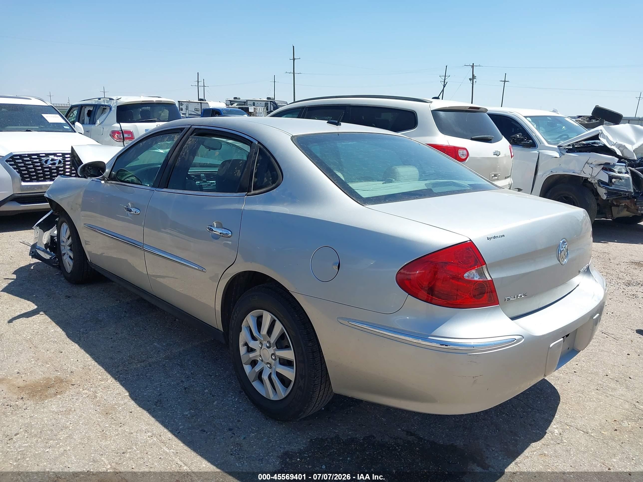 2008 Buick Lacrosse Cx Silver vin: 2G4WC582X81359579