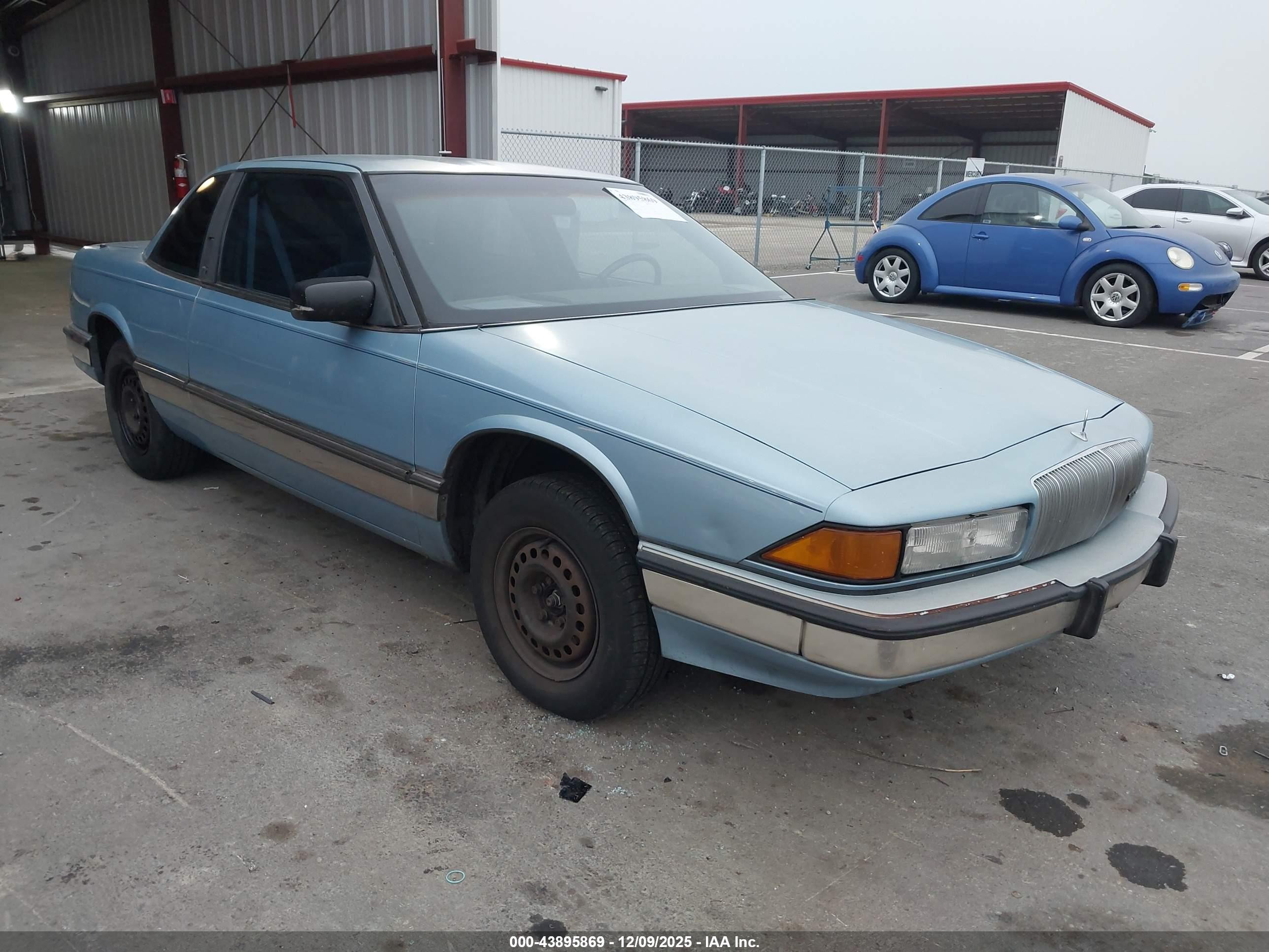 1989 Buick Regal Limited Light Blue vin: 2G4WD14W5K1420178