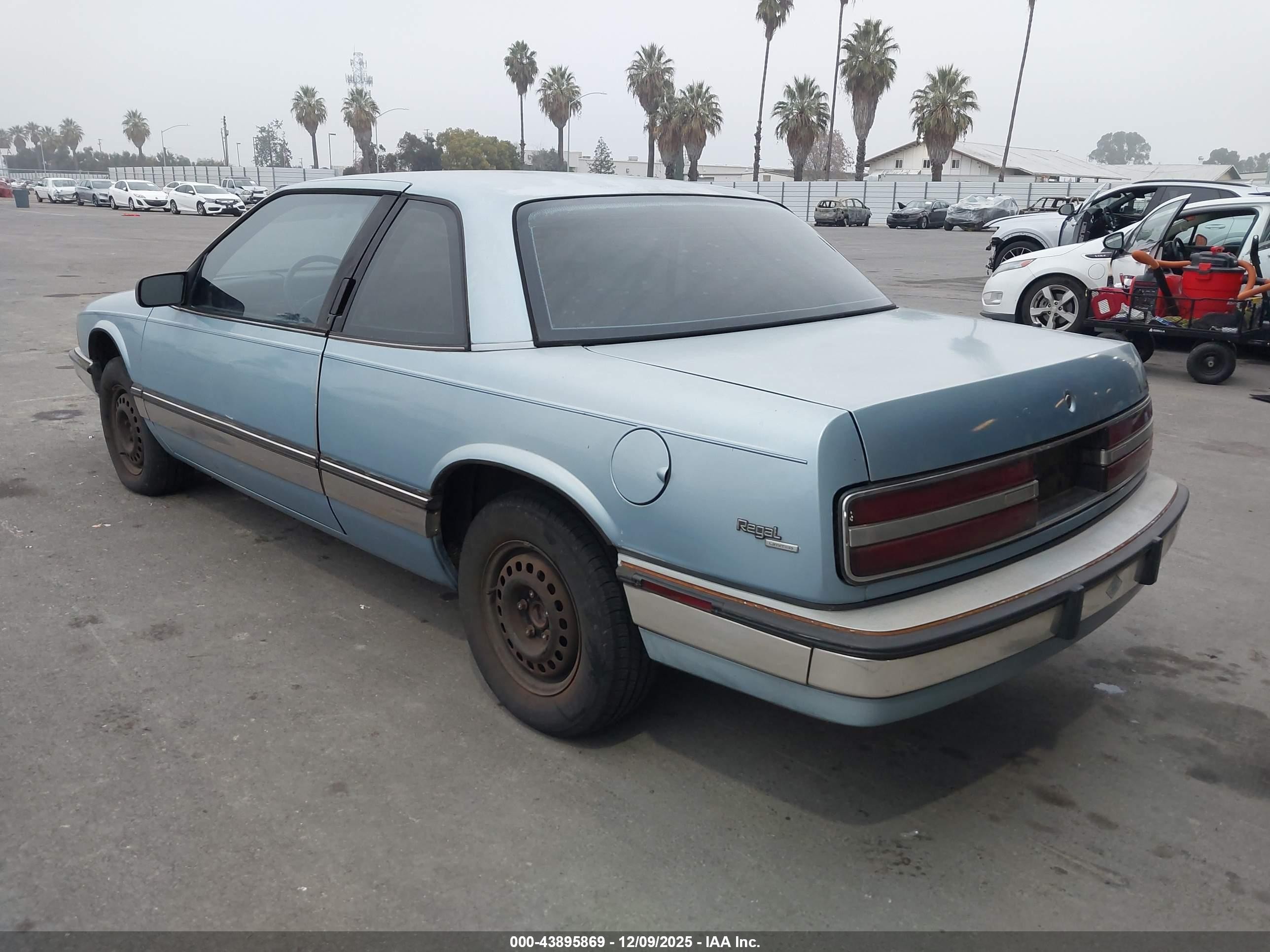 1989 Buick Regal Limited Light Blue vin: 2G4WD14W5K1420178