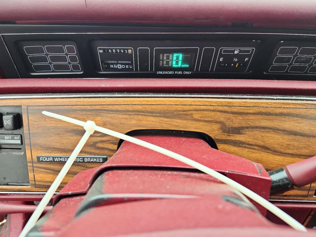 1989 Buick Regal Limited Burgundy vin: 2G4WD14WXK1429054