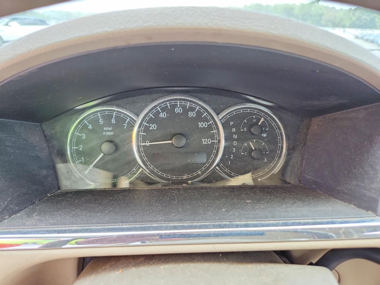 2005 Buick Lacrosse Cxl Beige vin: 2G4WD532151285162