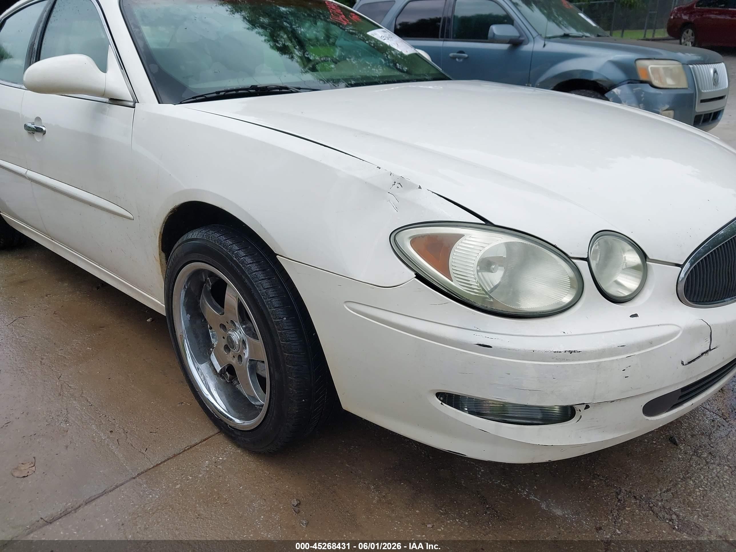 2005 Buick Lacrosse Cxl White vin: 2G4WD532451228003