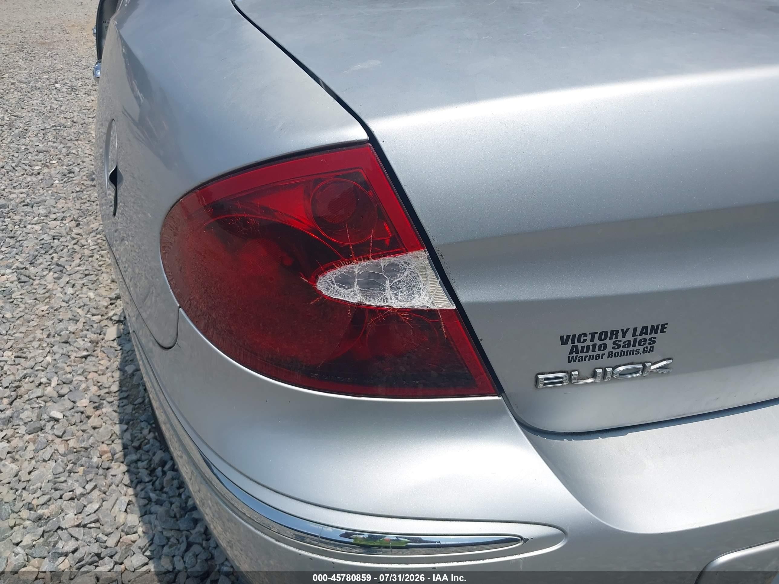 2005 Buick Lacrosse Cxl Silver vin: 2G4WD532551258076