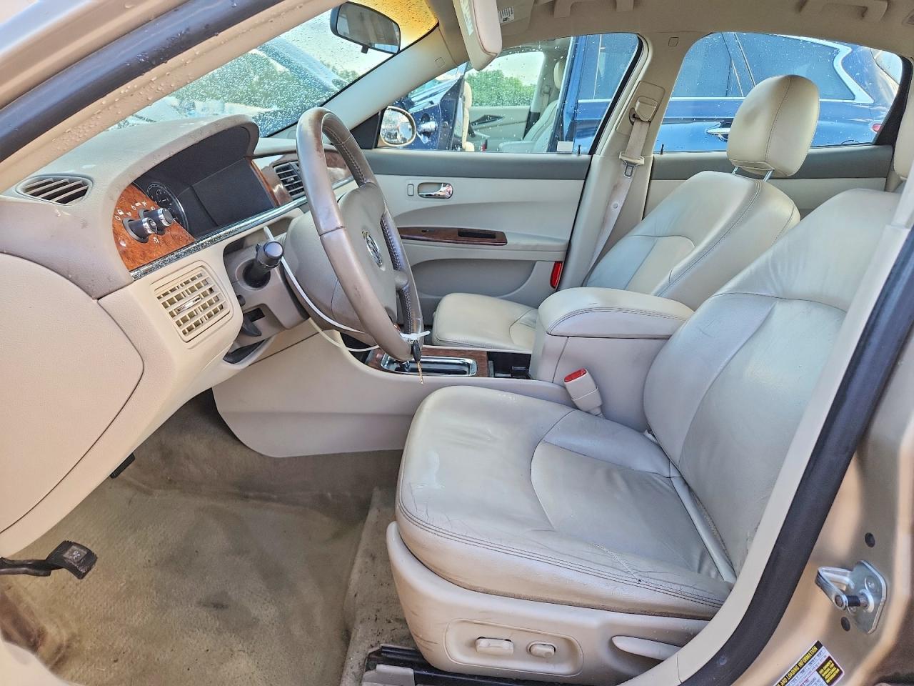 2005 Buick Lacrosse Золотой vin: 2G4WD532751260590