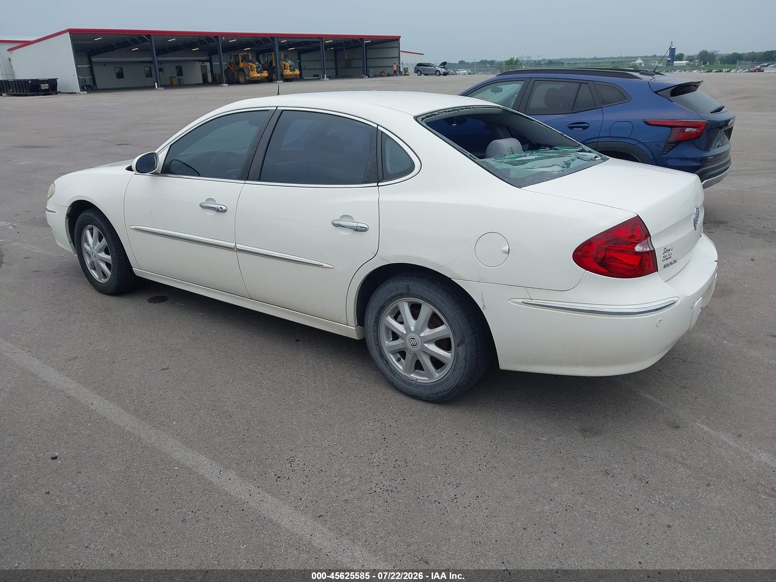 2005 Buick Lacrosse Cxl White vin: 2G4WD532751277941